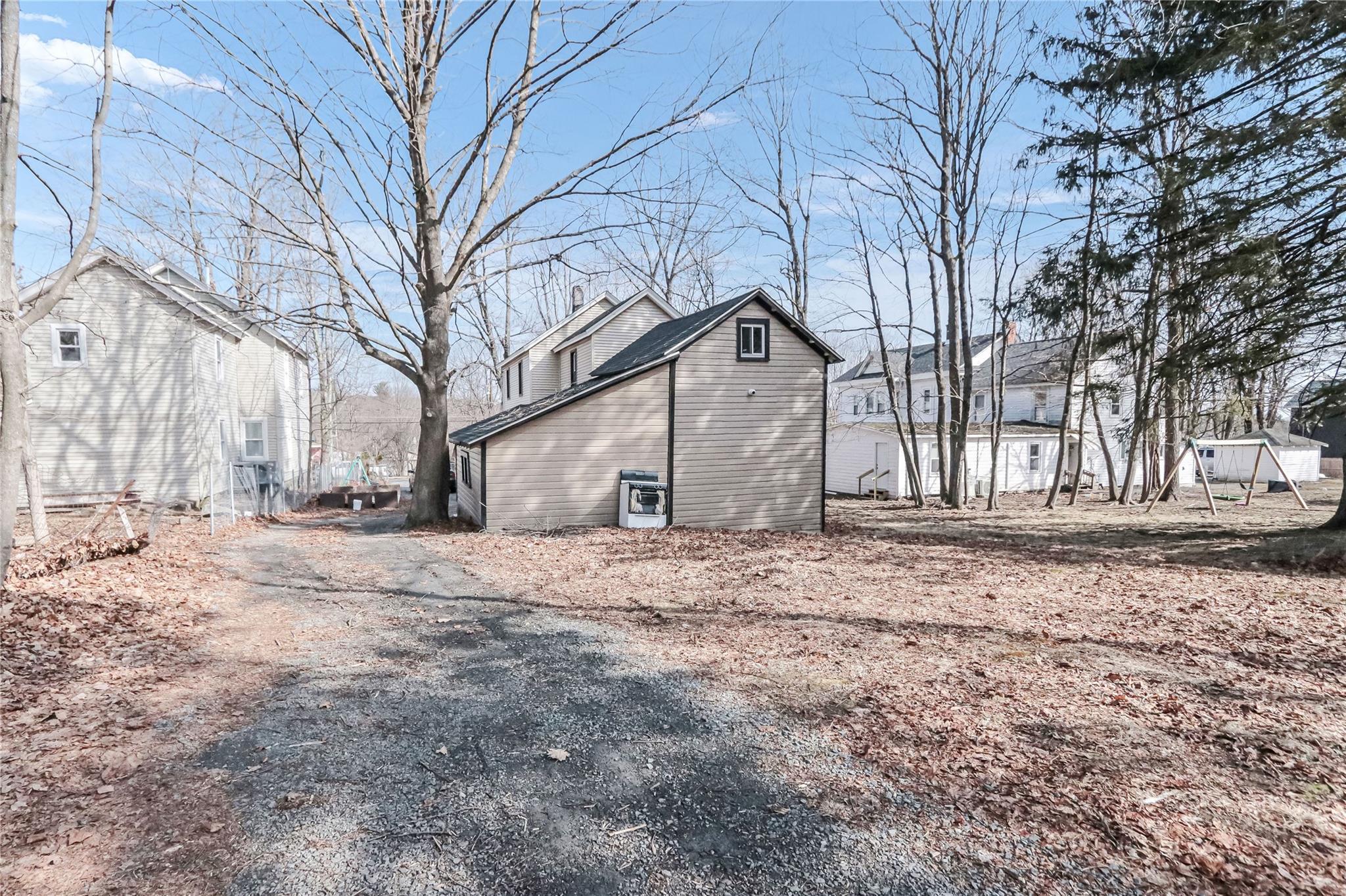 Single Family Clinton  Sullivan County, NY 12701, MLS-833973-4