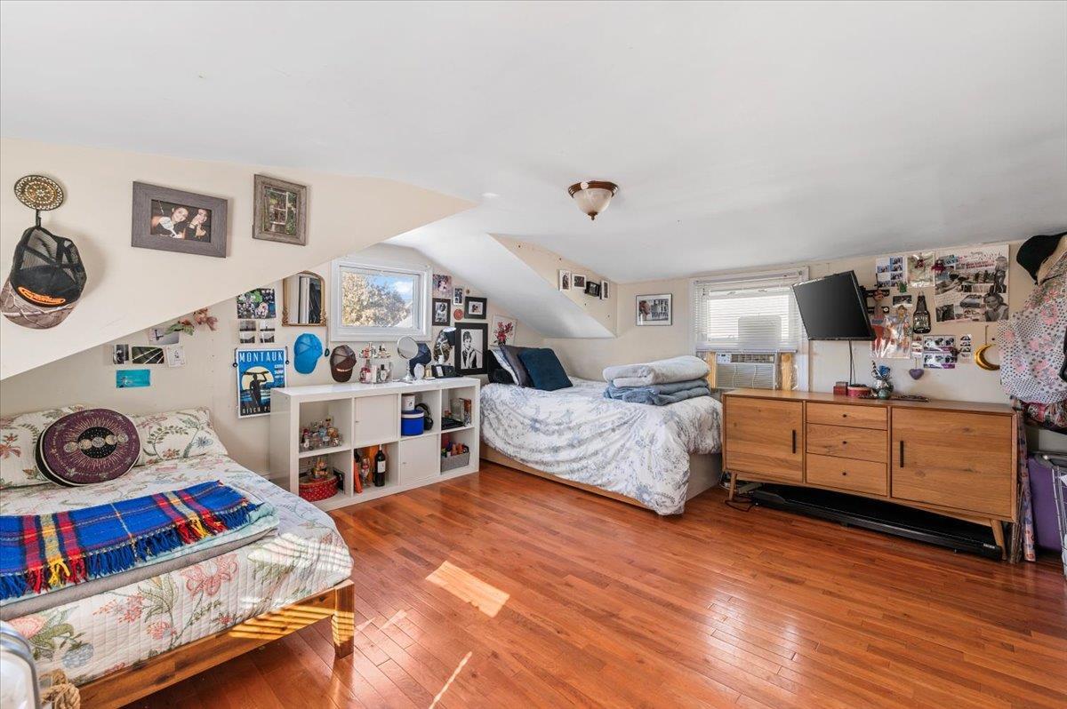 Single Family Preston  Nassau County, NY 11050, MLS-833987-24