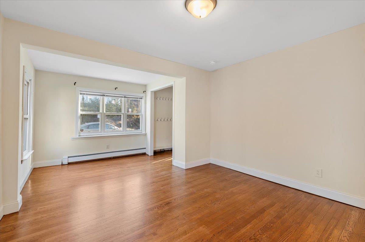 Single Family Preston  Nassau County, NY 11050, MLS-833987-4