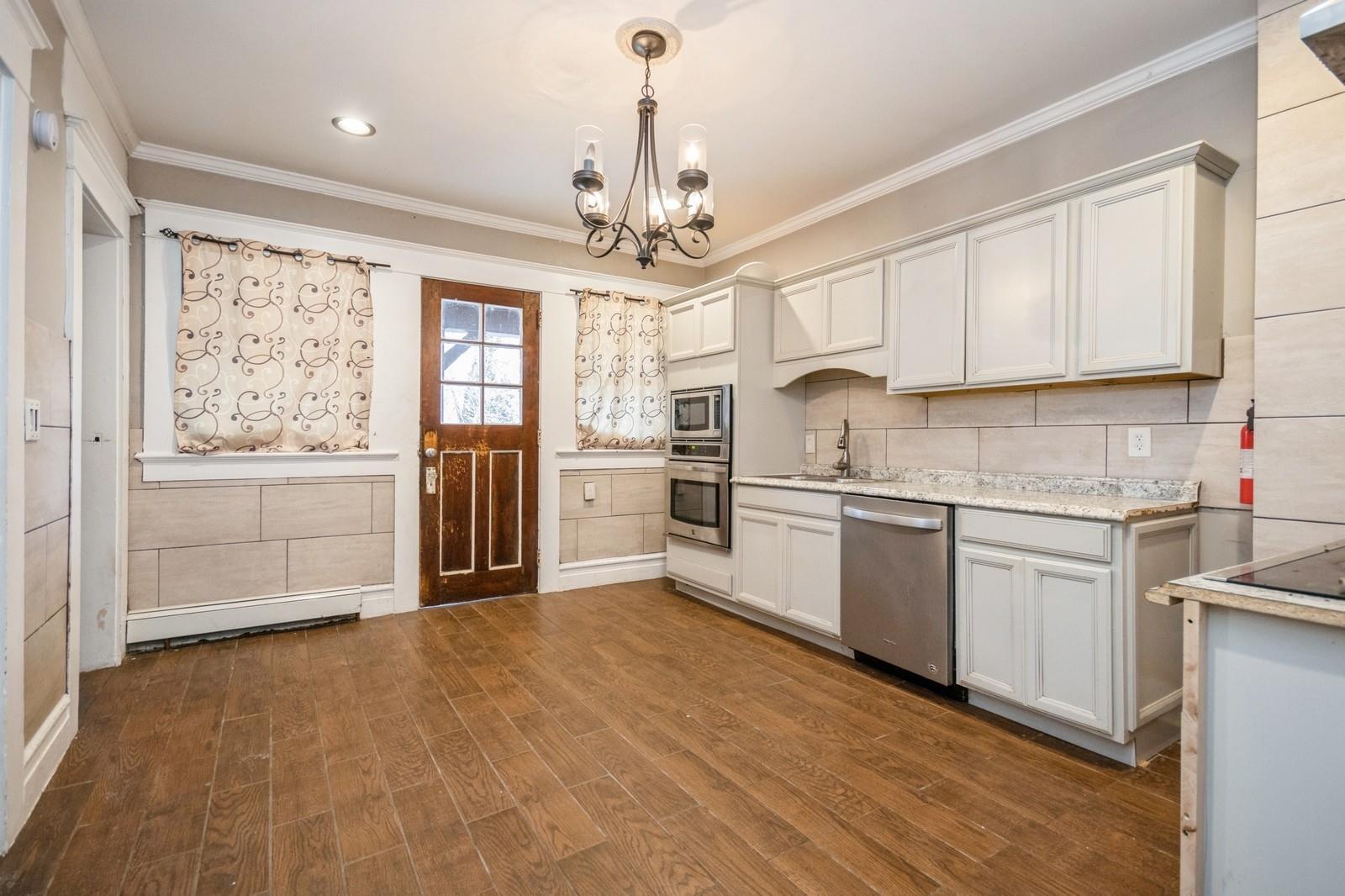Single Family Dwight St  Dutchess County, NY 12601, MLS-833995-17