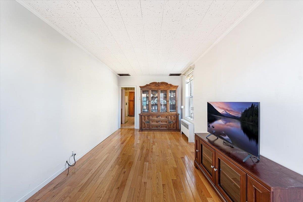 Single Family College  Westchester County, NY 10704, MLS-834005-13