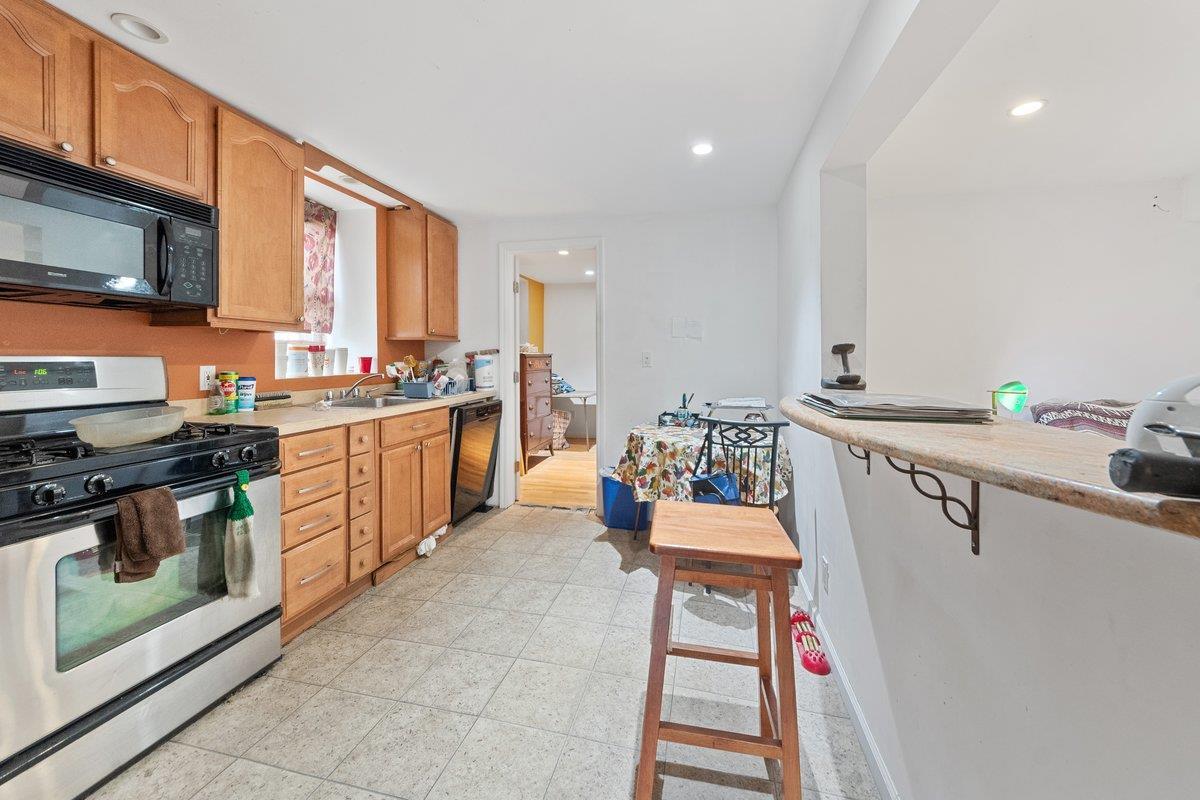 Single Family College  Westchester County, NY 10704, MLS-834005-16