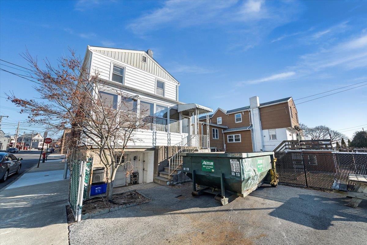 Single Family College  Westchester County, NY 10704, MLS-834005-21