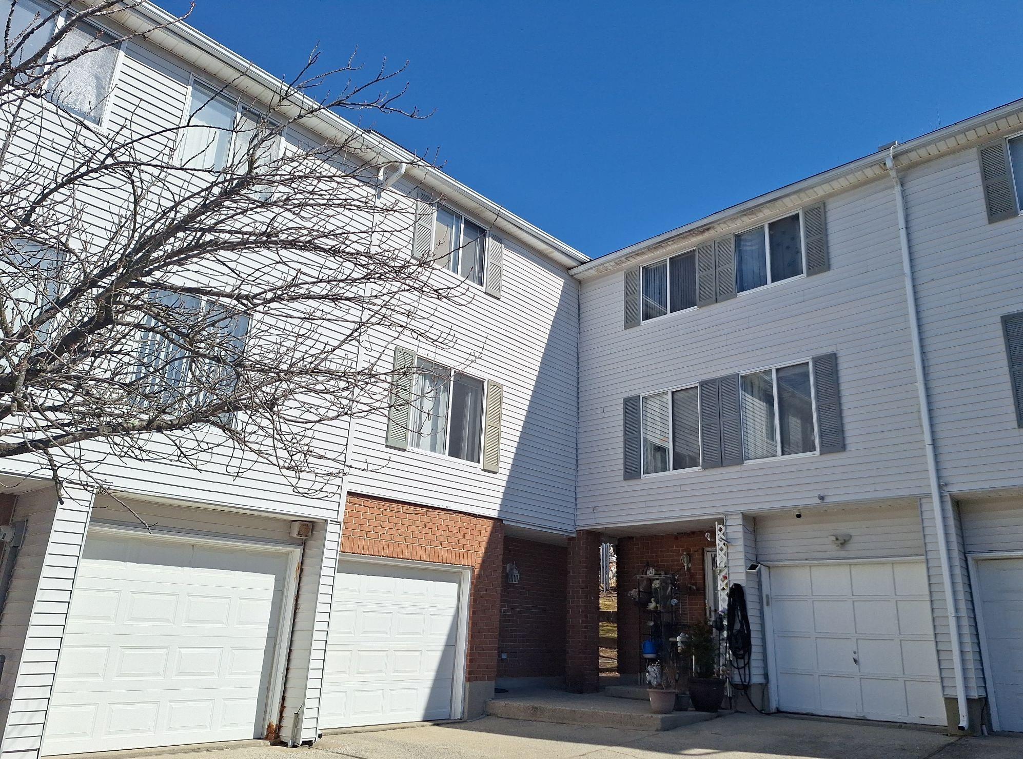 Condo Ilyssa  Staten Island, NY 10312, MLS-834023-3