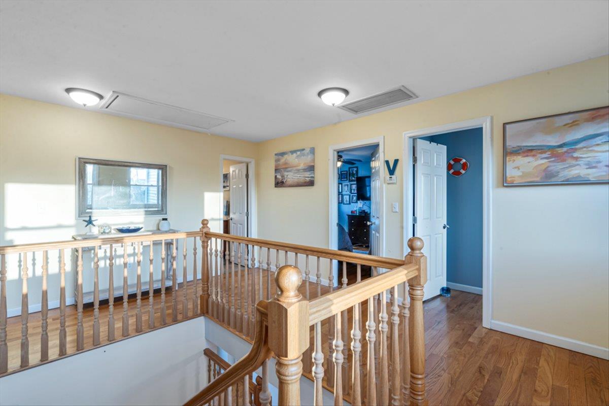 Single Family Bay  Suffolk County, NY 11795, MLS-834083-24