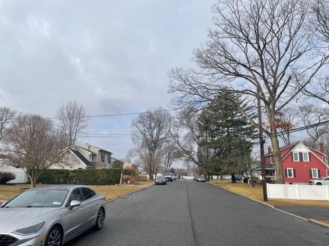 Single Family Van  Suffolk County, NY 11717, MLS-834098-3