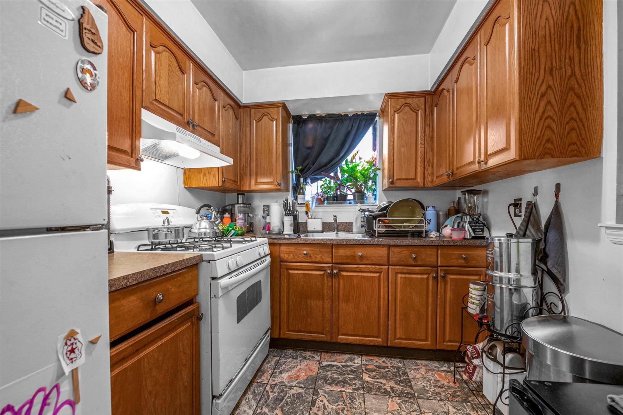 Single Family 94  Queens, NY 11369, MLS-834101-21