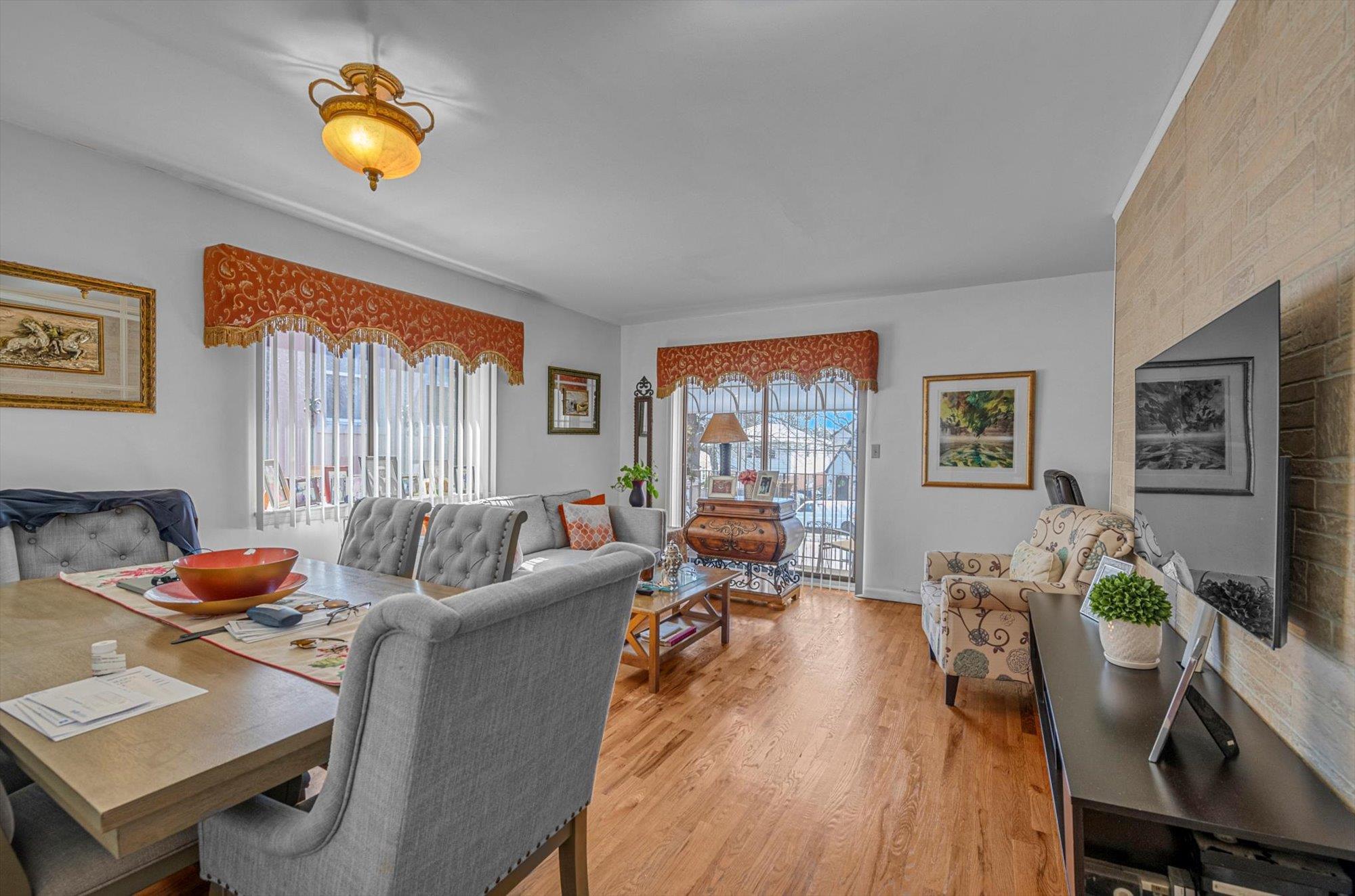Single Family 94  Queens, NY 11369, MLS-834101-25