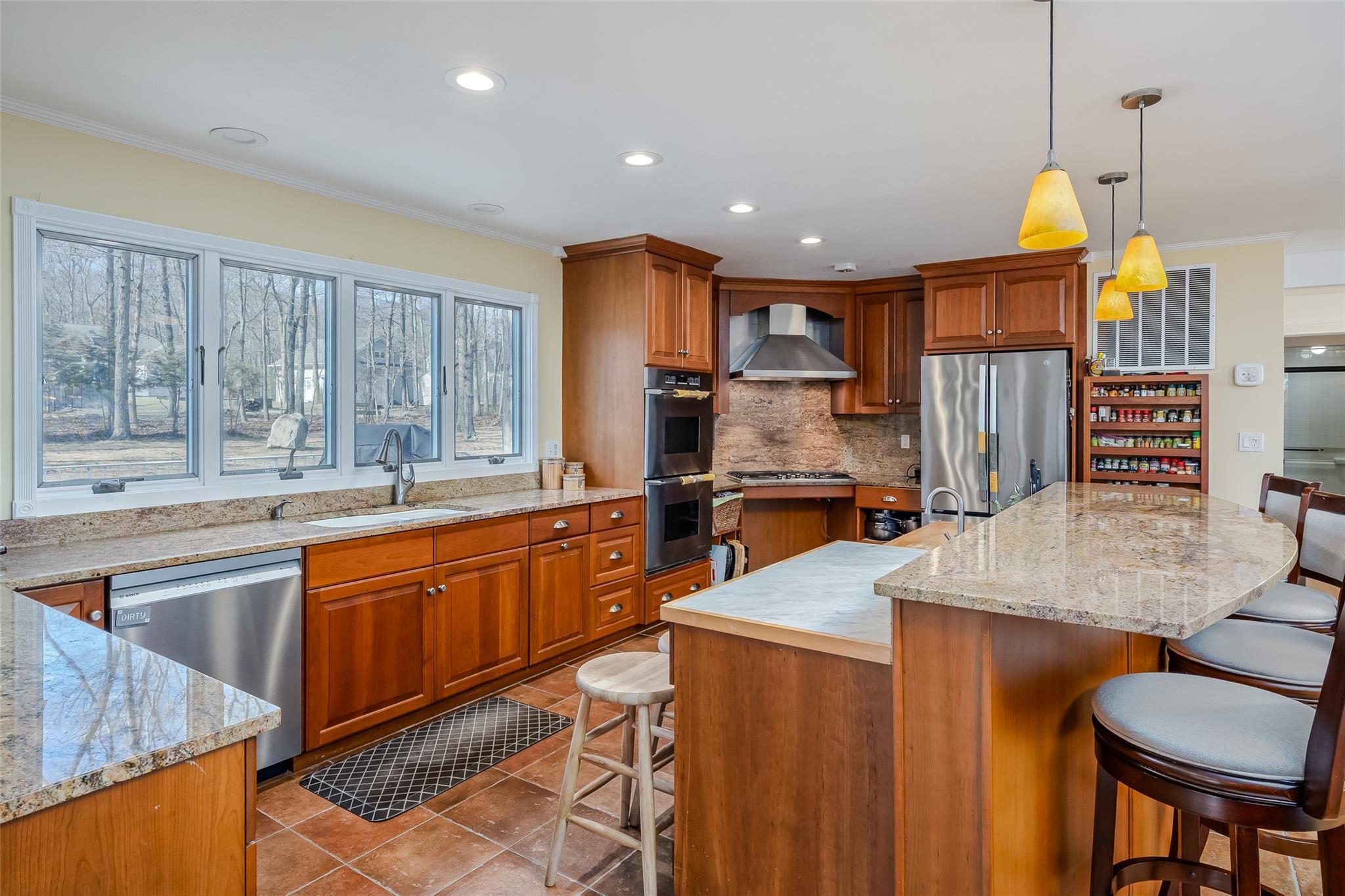 Single Family Gardiners Bay  Suffolk County, NY 11964, MLS-834105-14