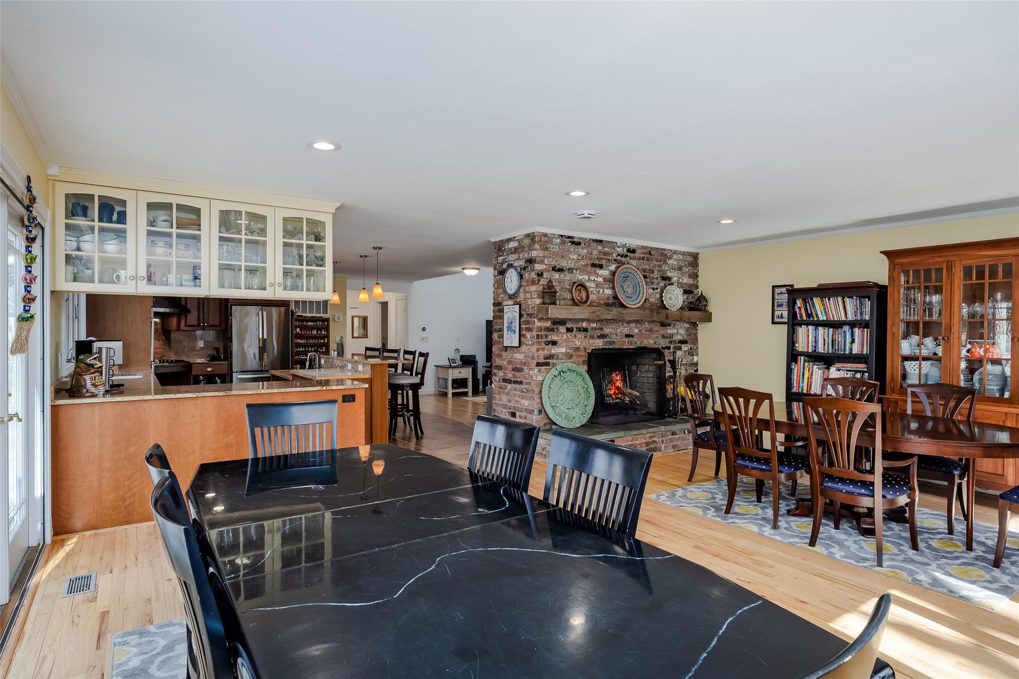 Single Family Gardiners Bay  Suffolk County, NY 11964, MLS-834105-22