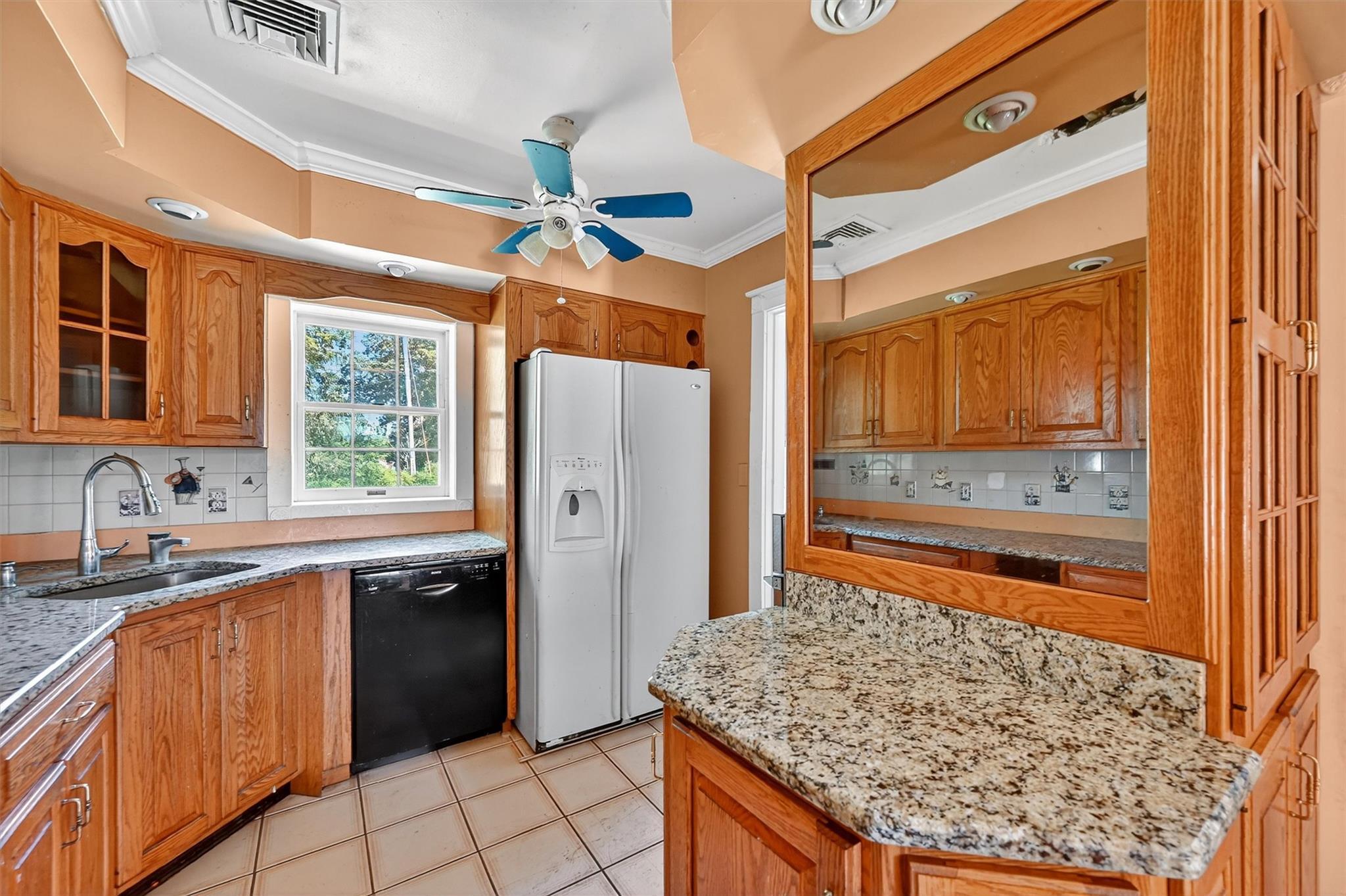 Single Family Tuthill Orange County, NY 10914, MLS-834118-11