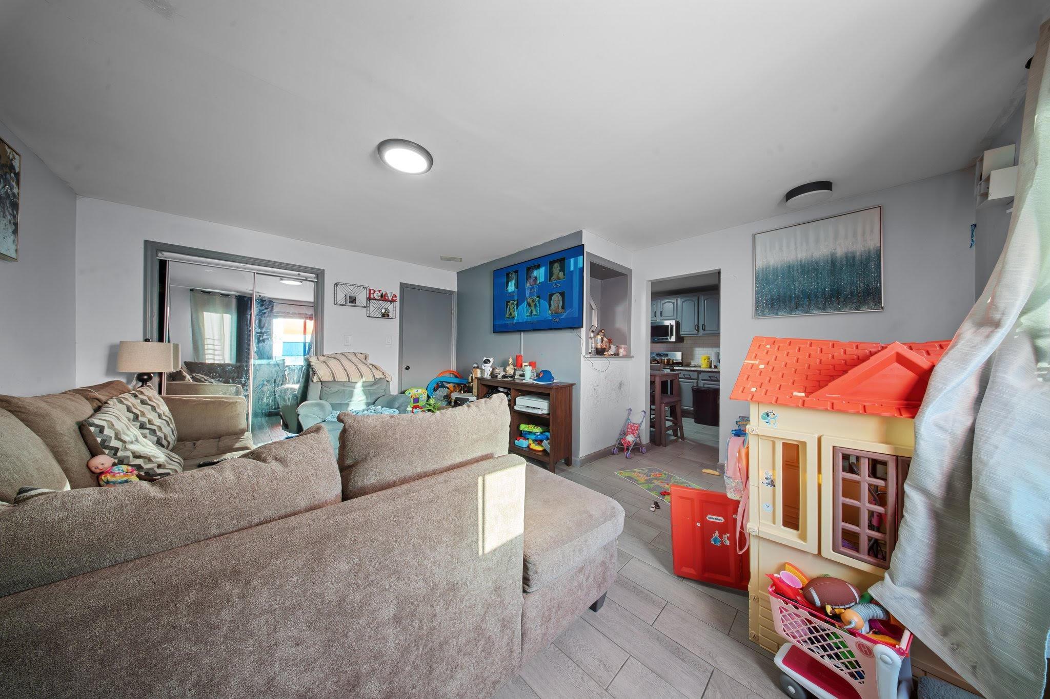 Single Family 169th  Queens, NY 11434, MLS-834170-18