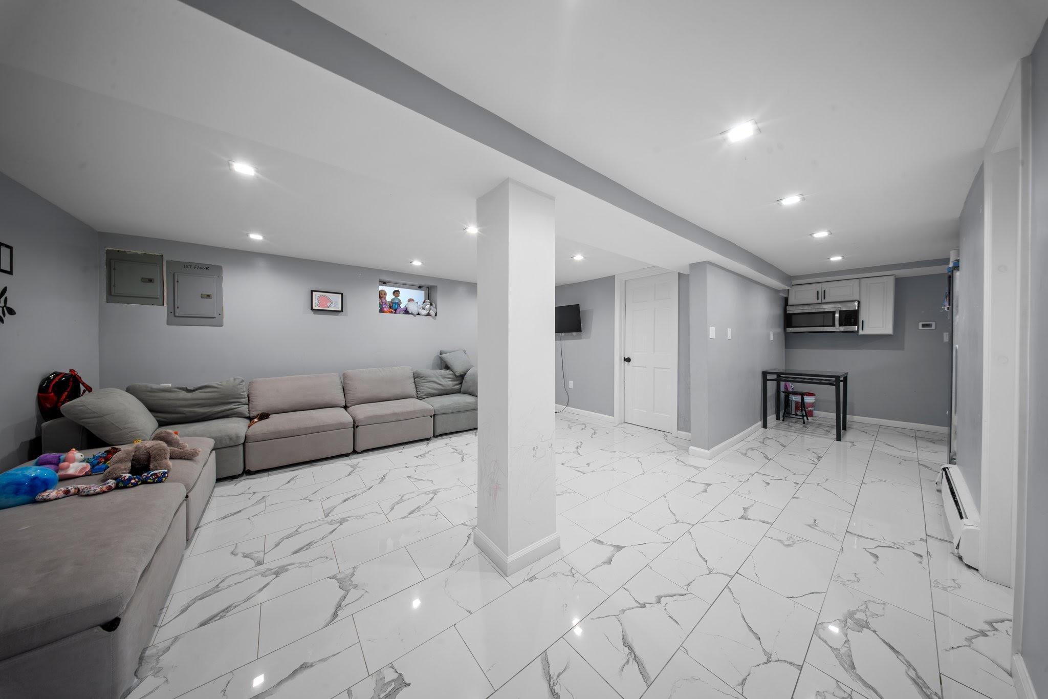Single Family 169th  Queens, NY 11434, MLS-834170-29