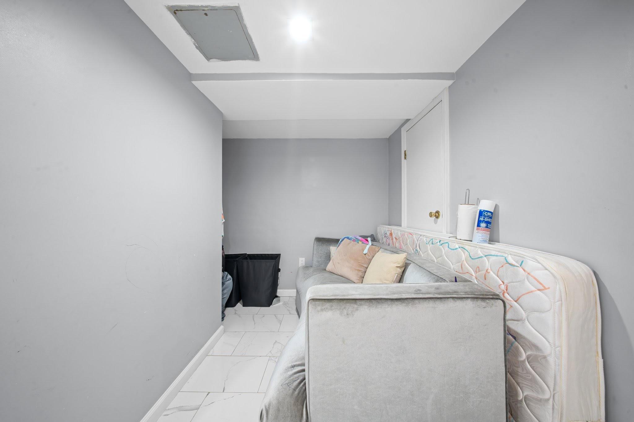 Single Family 169th  Queens, NY 11434, MLS-834170-35