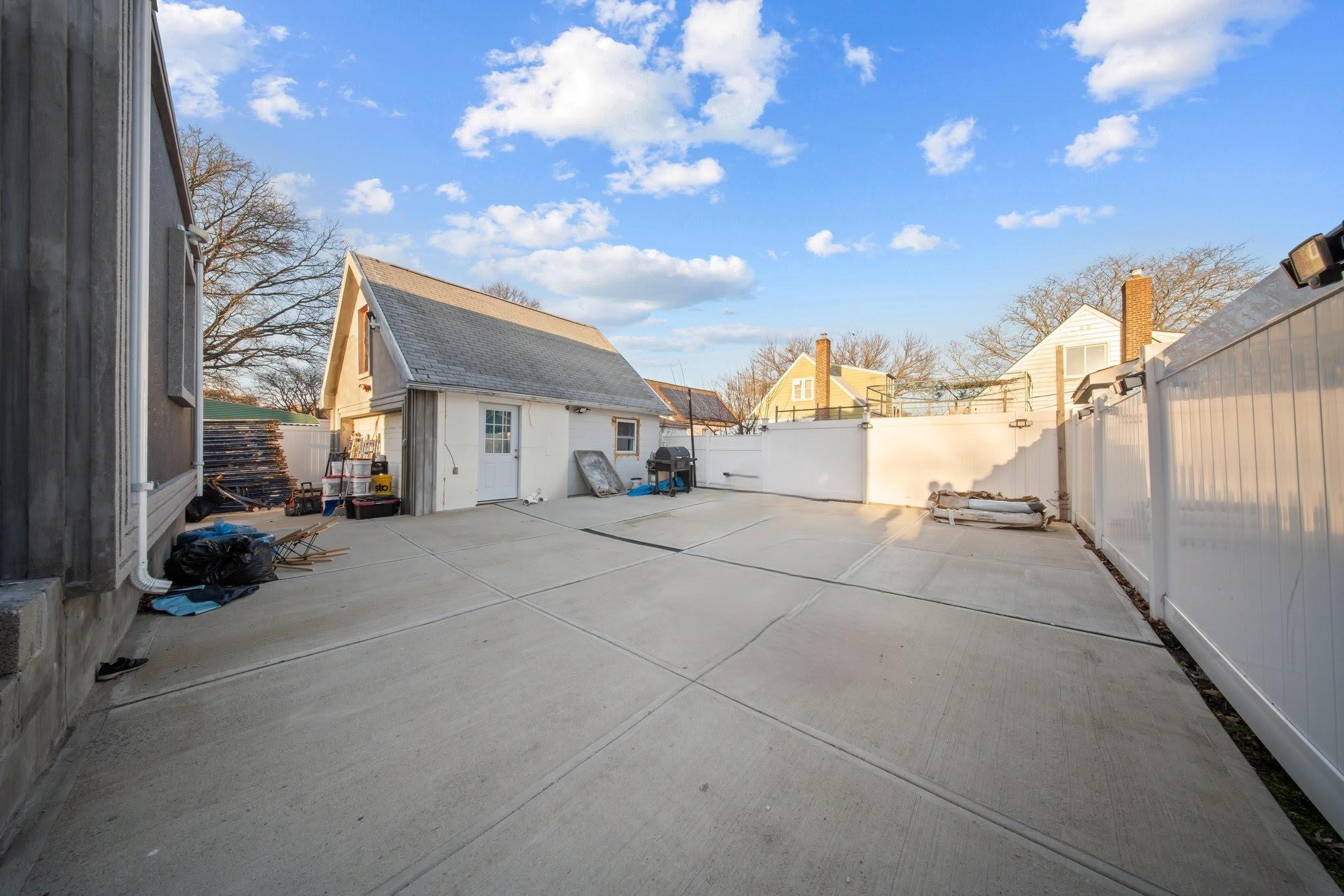 Single Family 169th  Queens, NY 11434, MLS-834170-39