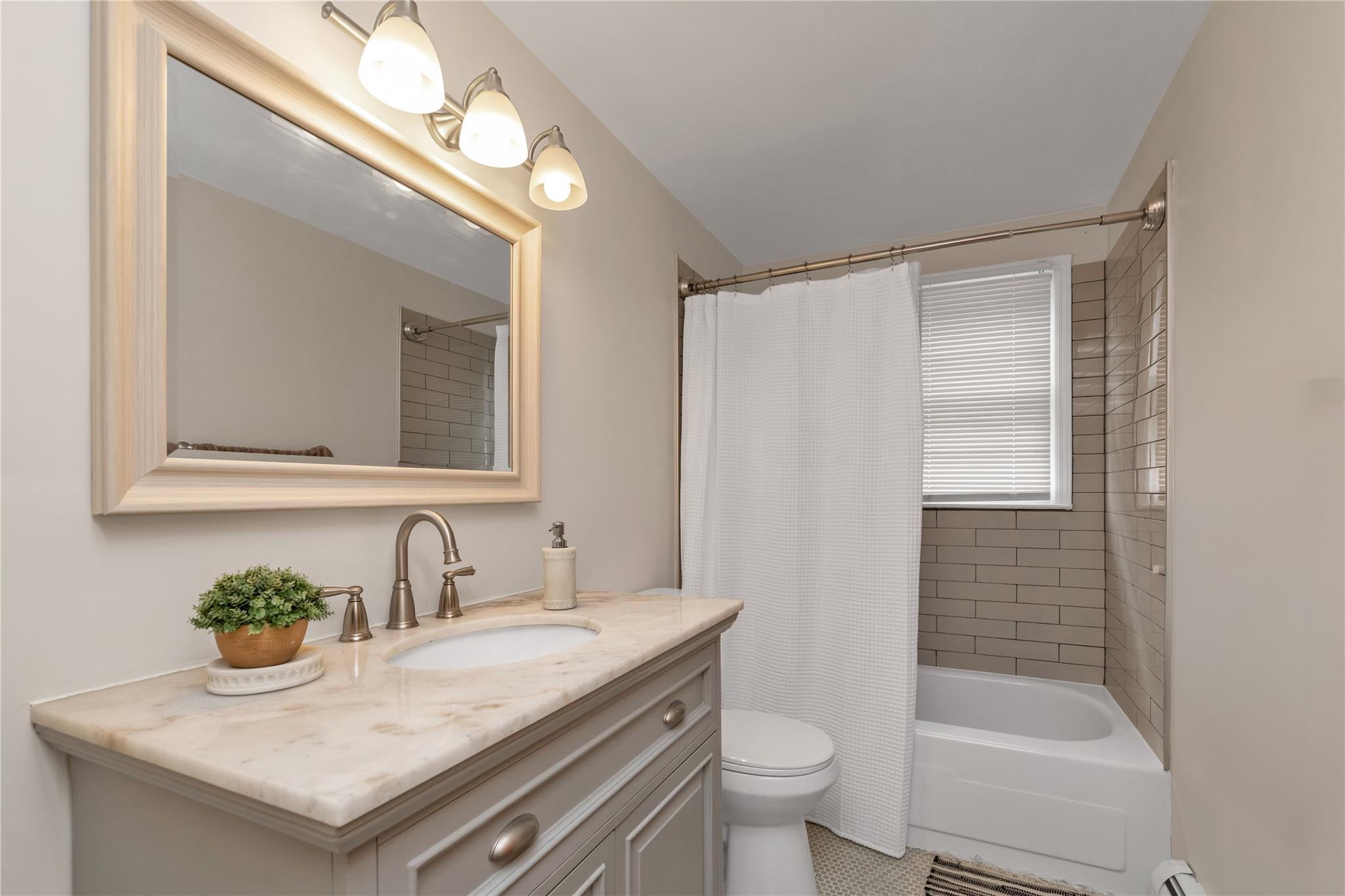 Single Family 143  Queens, NY 11357, MLS-834181-12