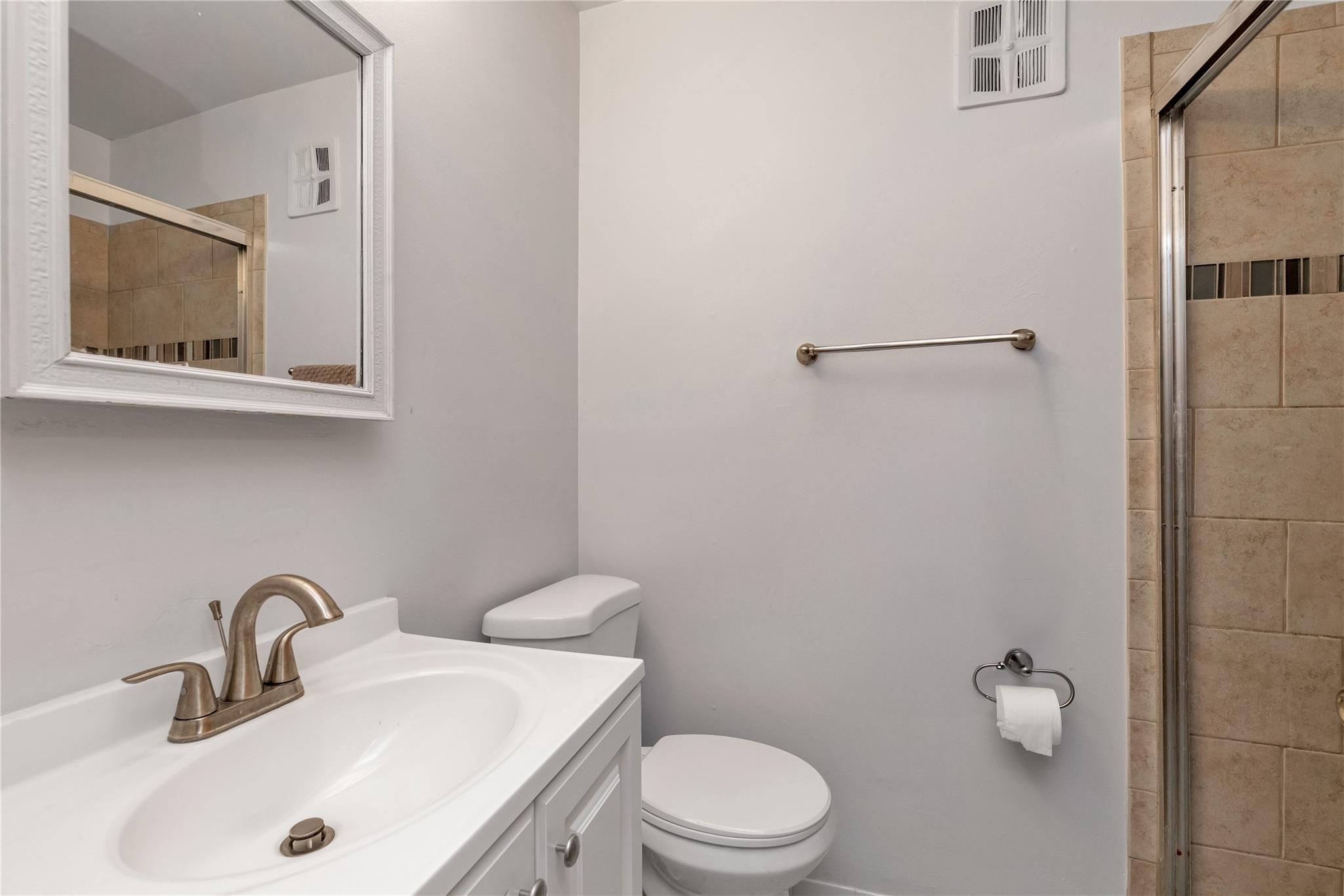 Single Family 143  Queens, NY 11357, MLS-834181-24