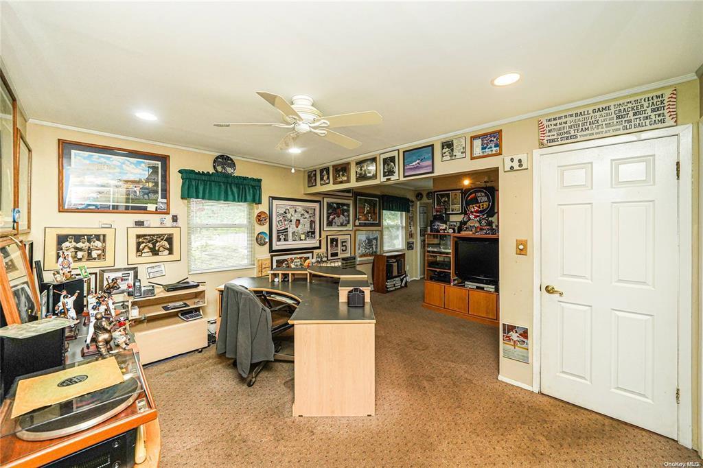 Single Family Peachtree  Suffolk County, NY 11766, MLS-834182-27