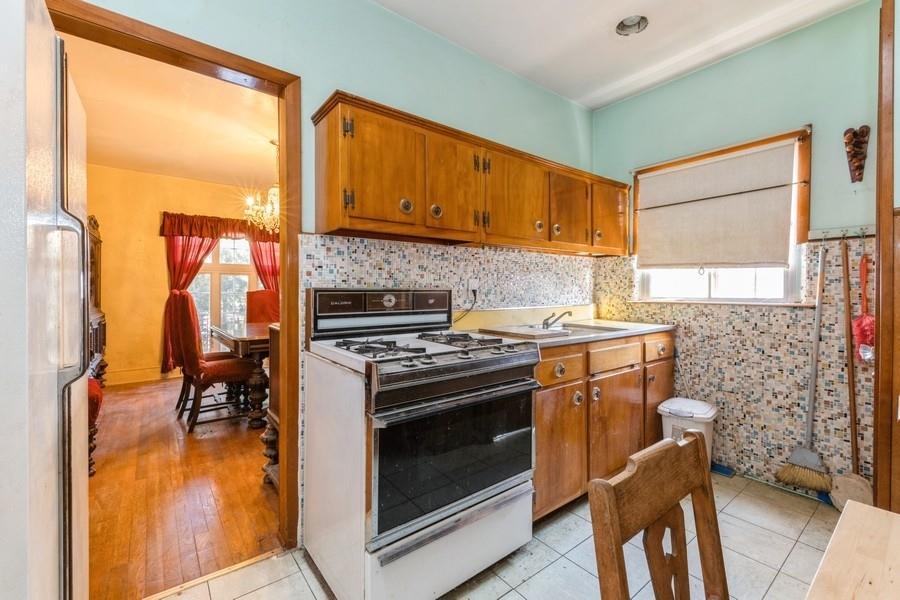 Single Family Saint James  Nassau County, NY 11542, MLS-834233-9