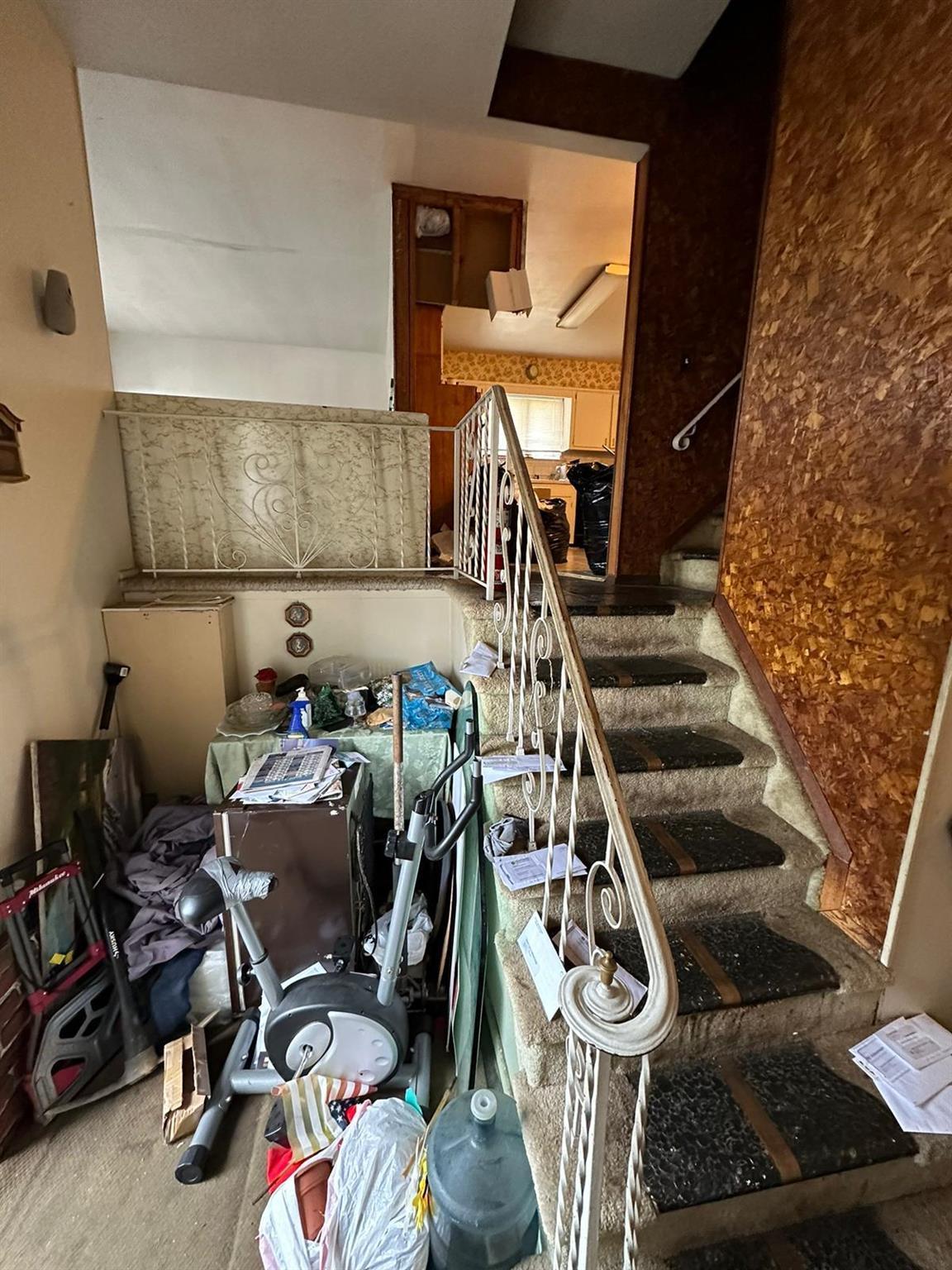 Single Family Babylon  Nassau County, NY 11520, MLS-834239-16