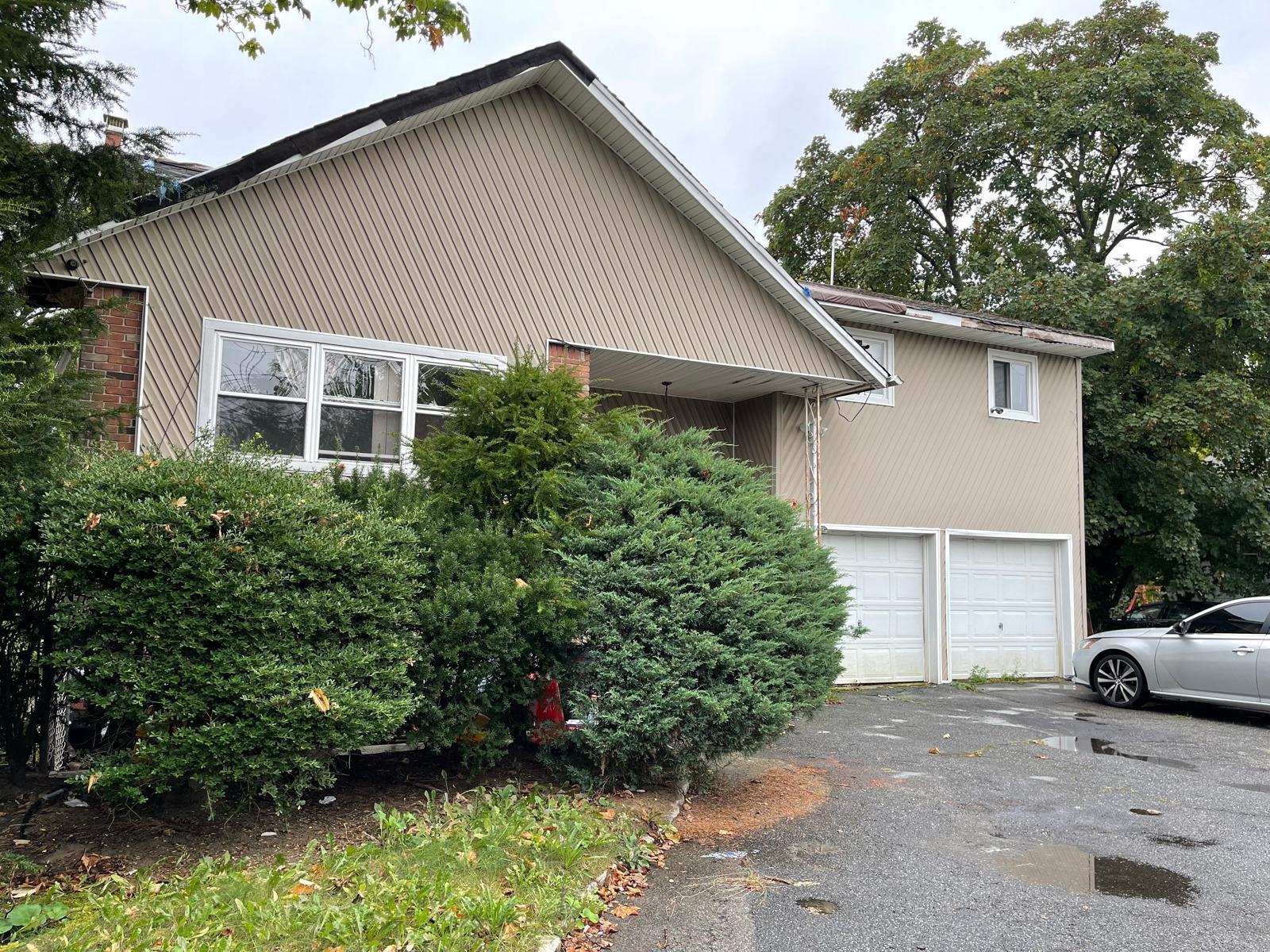 Single Family Babylon  Nassau County, NY 11520, MLS-834239-2