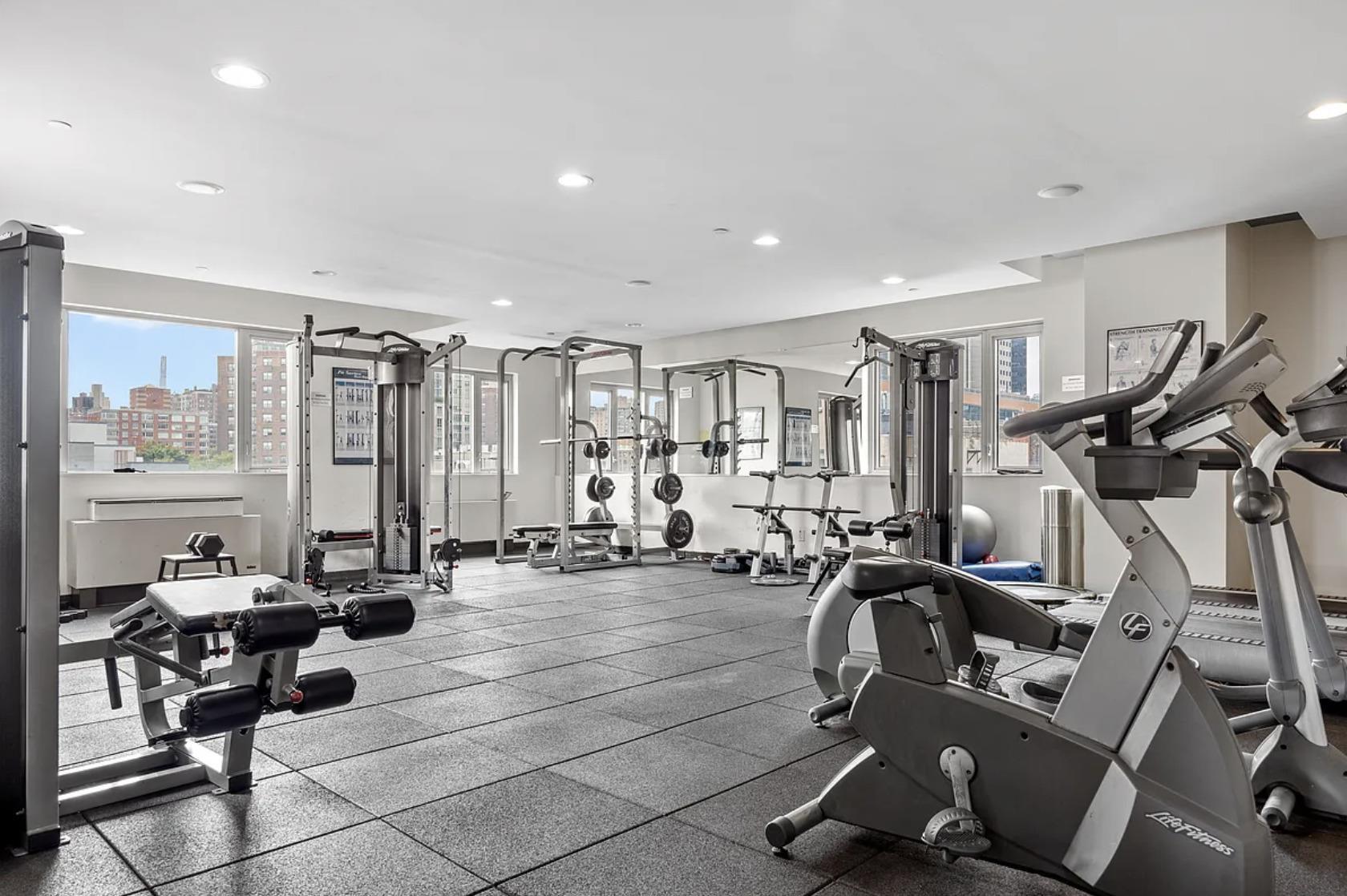 Commercial Sale 3rd  Manhattan, NY 10029, MLS-834247-9