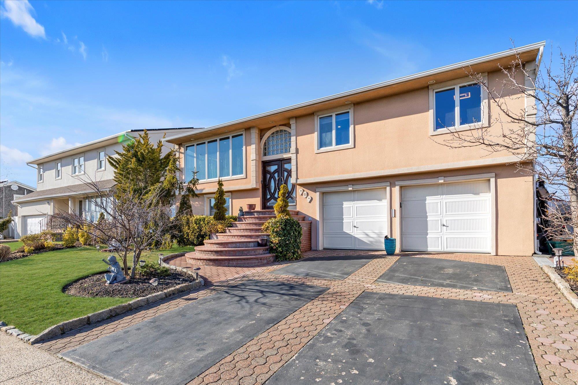 Single Family Gerry  Nassau County, NY 11561, MLS-834262-21