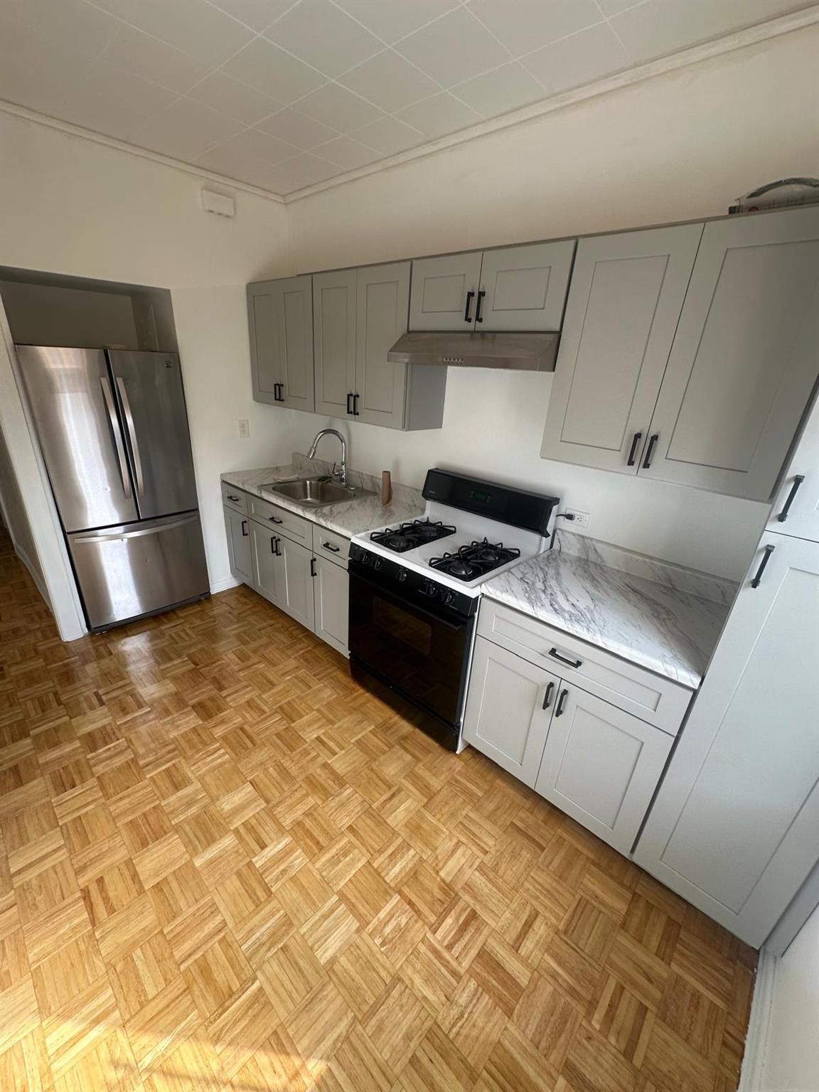 Apartment Hemlock  Brooklyn, NY 11208, MLS-834266-2