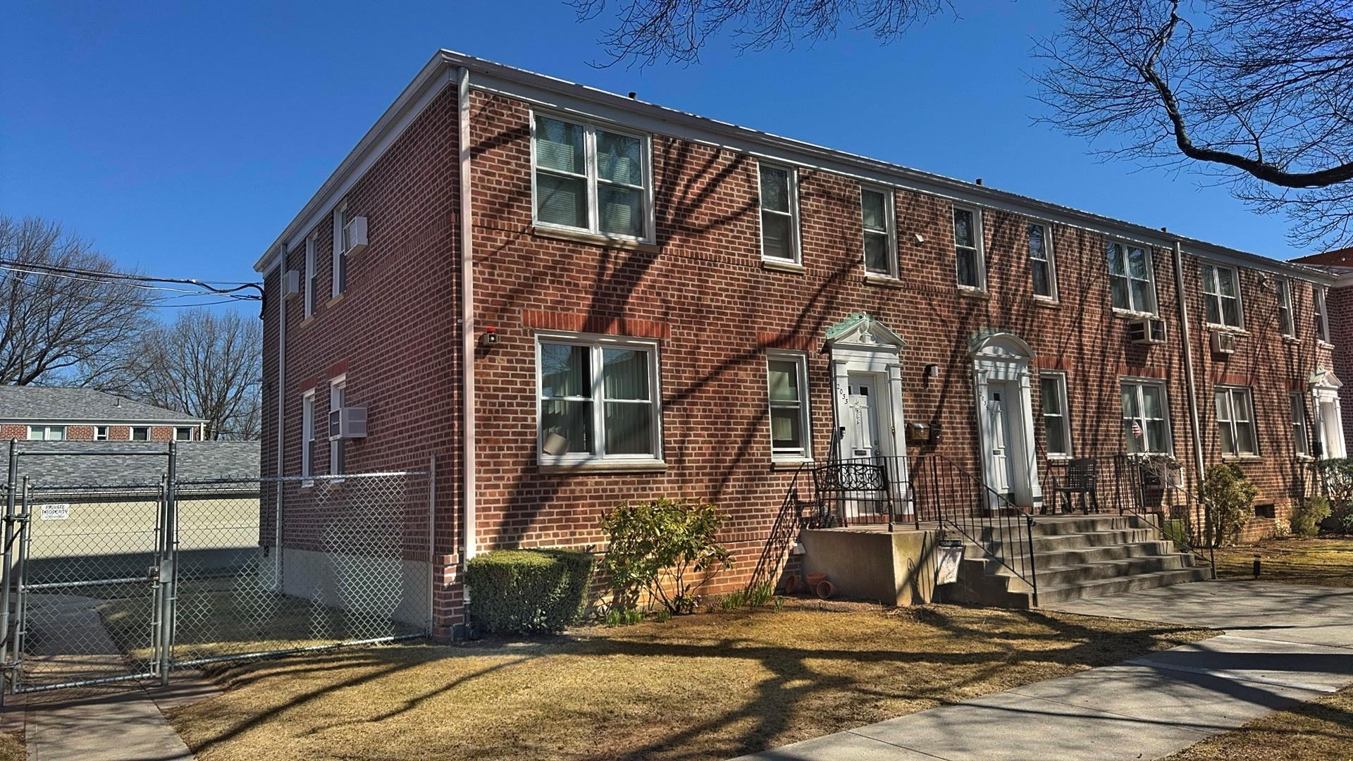 Coop Pearson  Brooklyn, NY 11234, MLS-834271-3