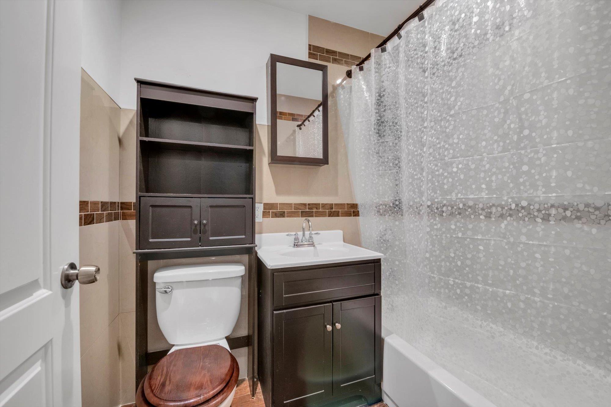 Single Family 224th  Queens, NY 11413, MLS-834316-23