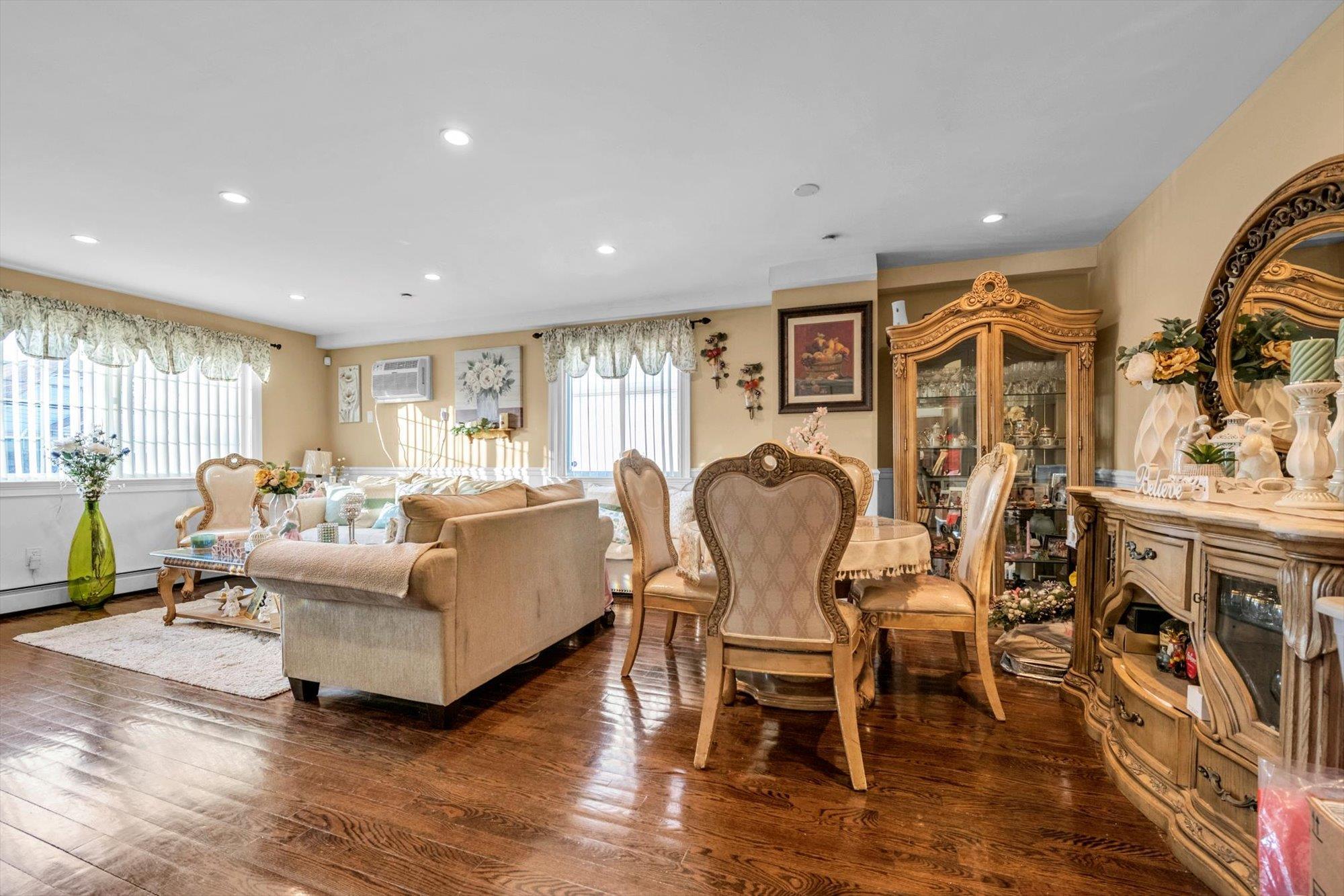 Single Family 224th  Queens, NY 11413, MLS-834316-3