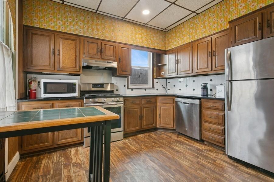 Single Family Belvedere  Westchester County, NY 10705, MLS-834355-11