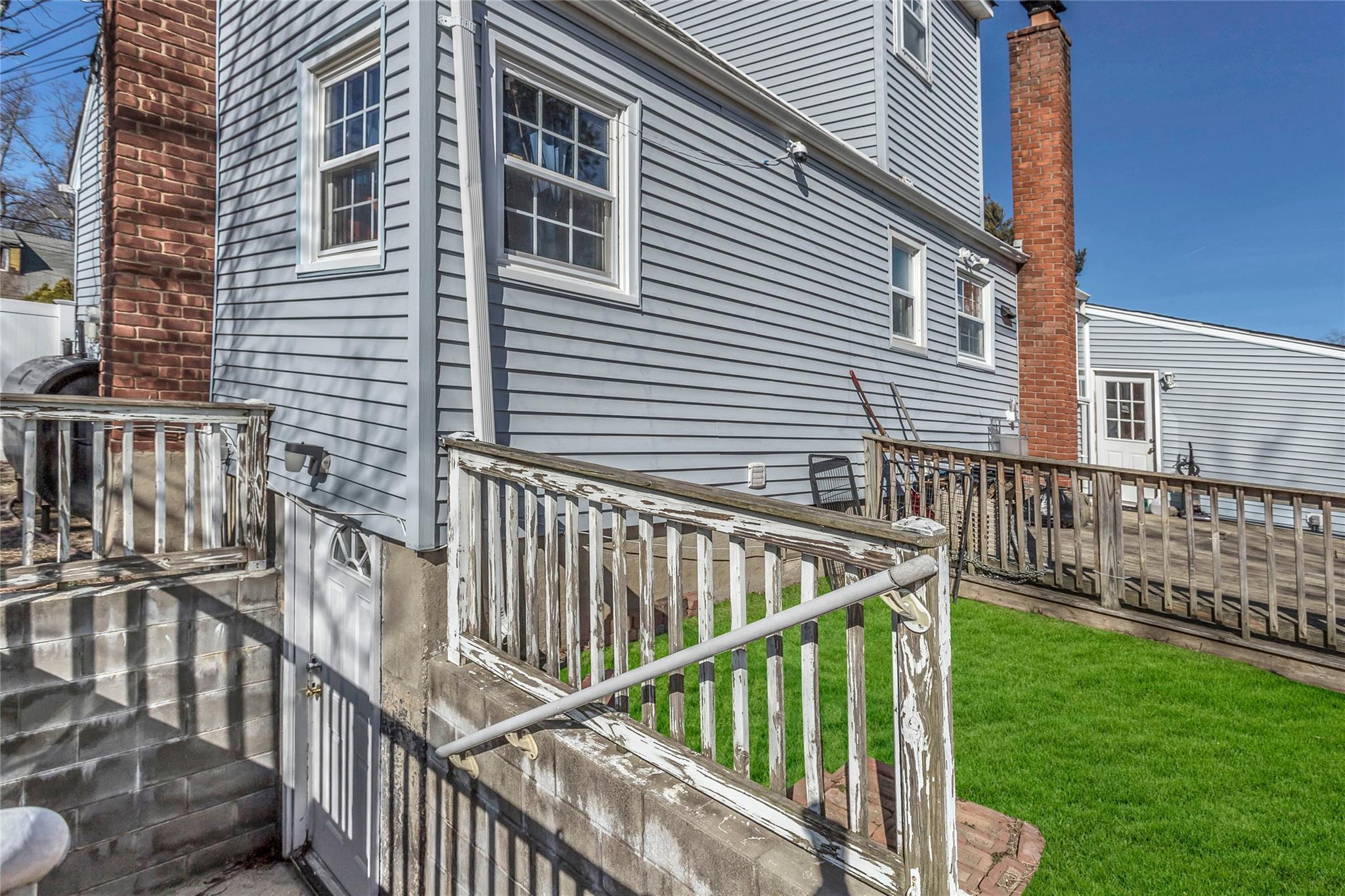 Single Family Hilliard Suffolk County, NY 11722, MLS-834388-14