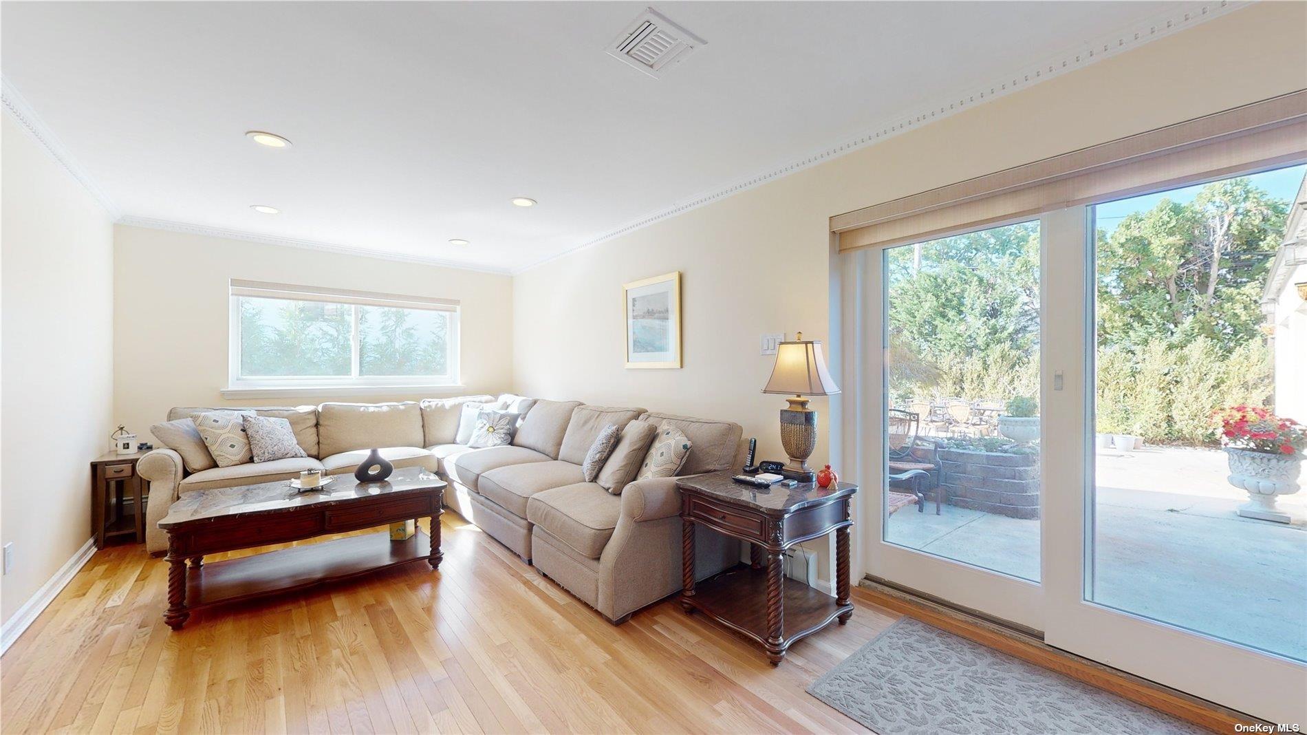 Single Family 27th  Queens, NY 11360, MLS-834391-26