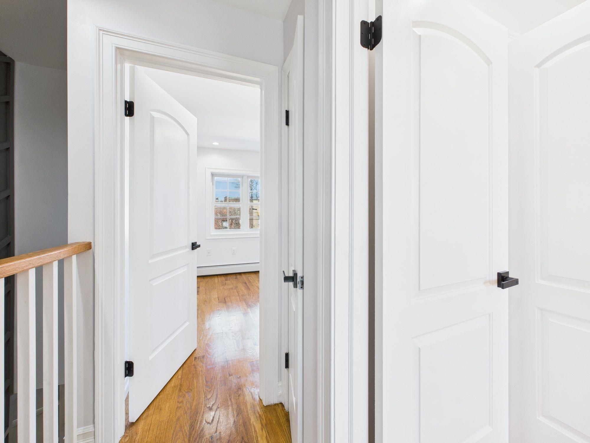 Single Family 213th  Bronx, NY 10469, MLS-834452-15