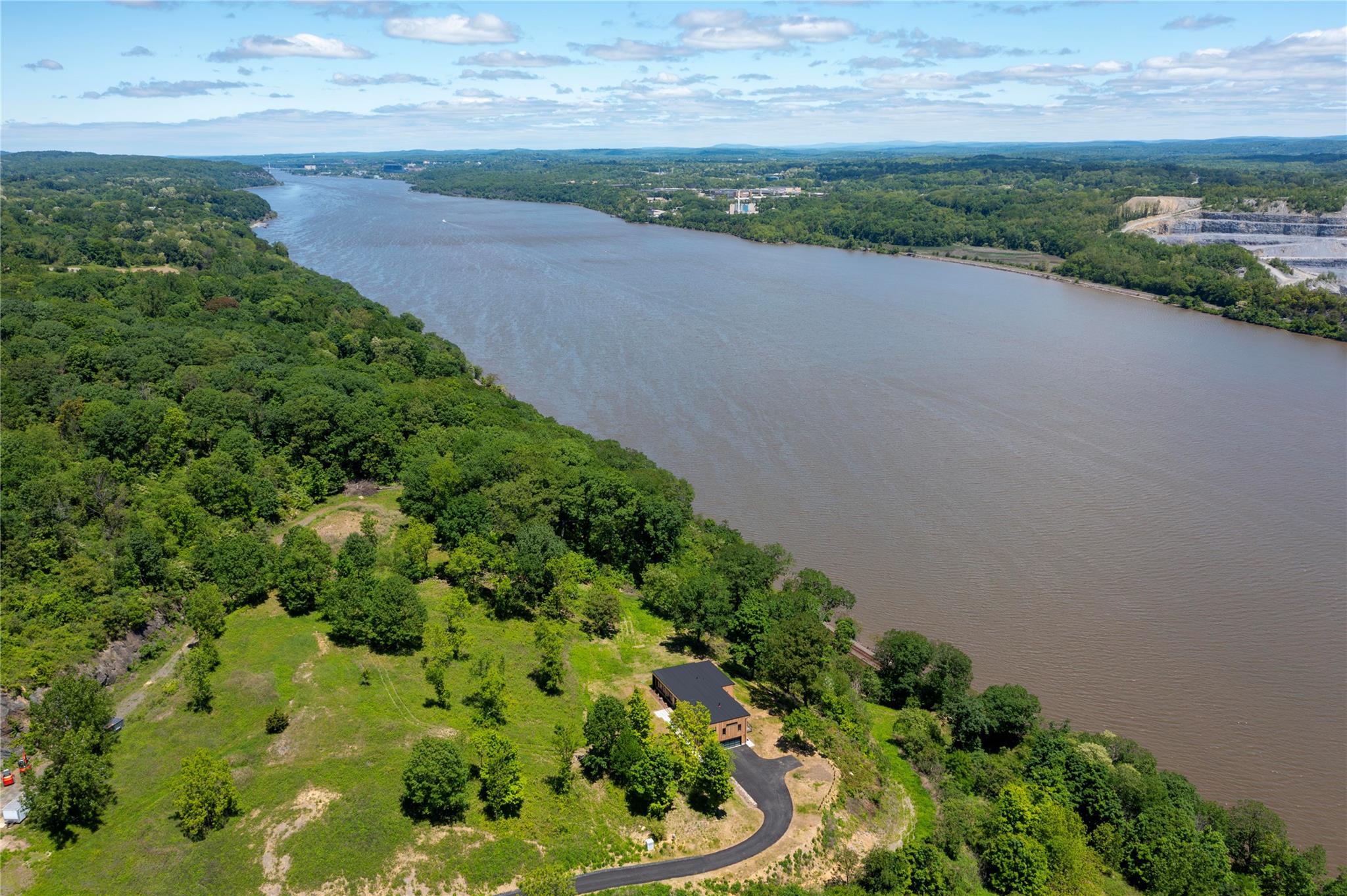 Single Family River Vista  Ulster County, NY 12542, MLS-834462-25