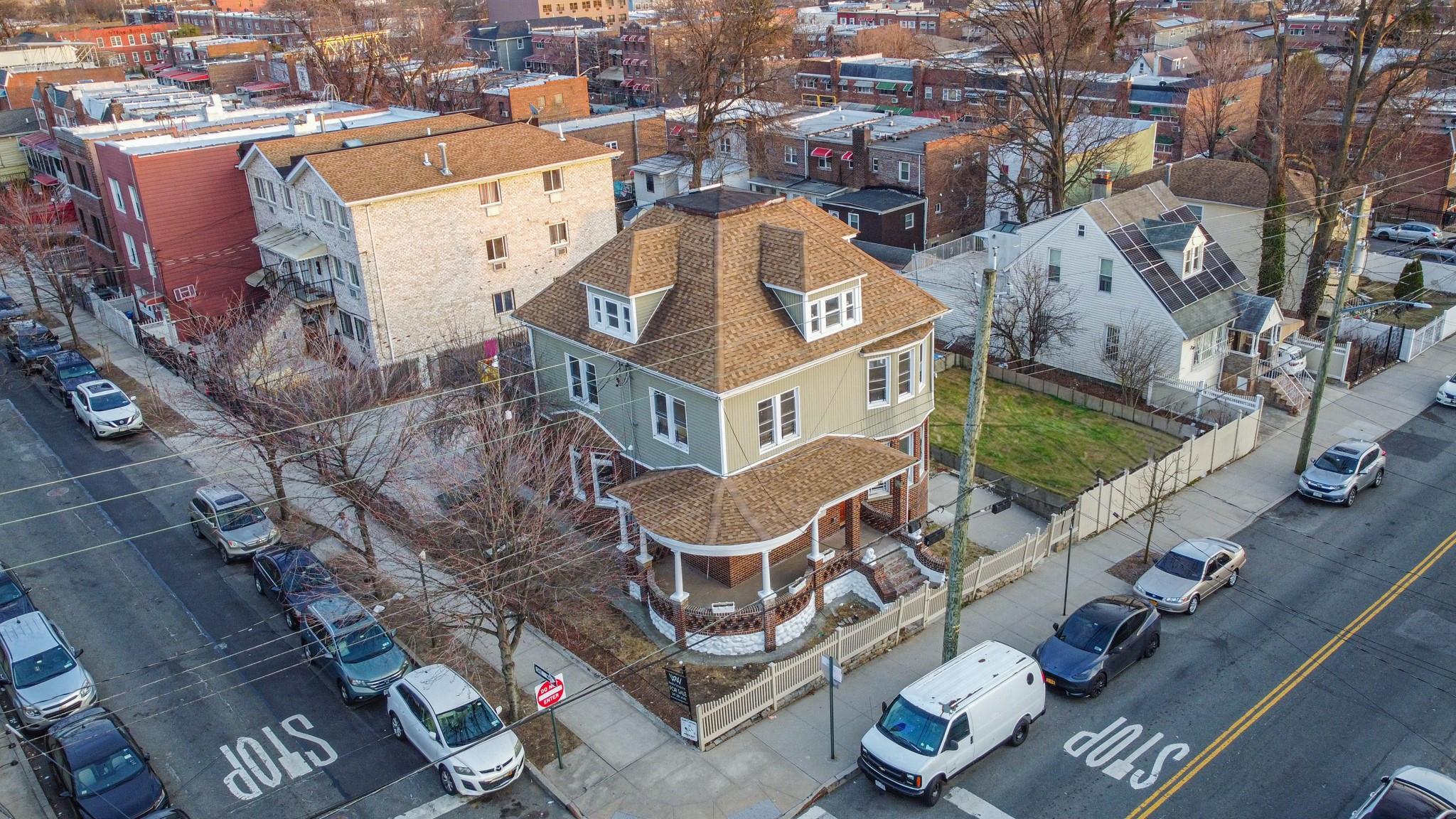 Single Family Paulding  Bronx, NY 10469, MLS-834480-29