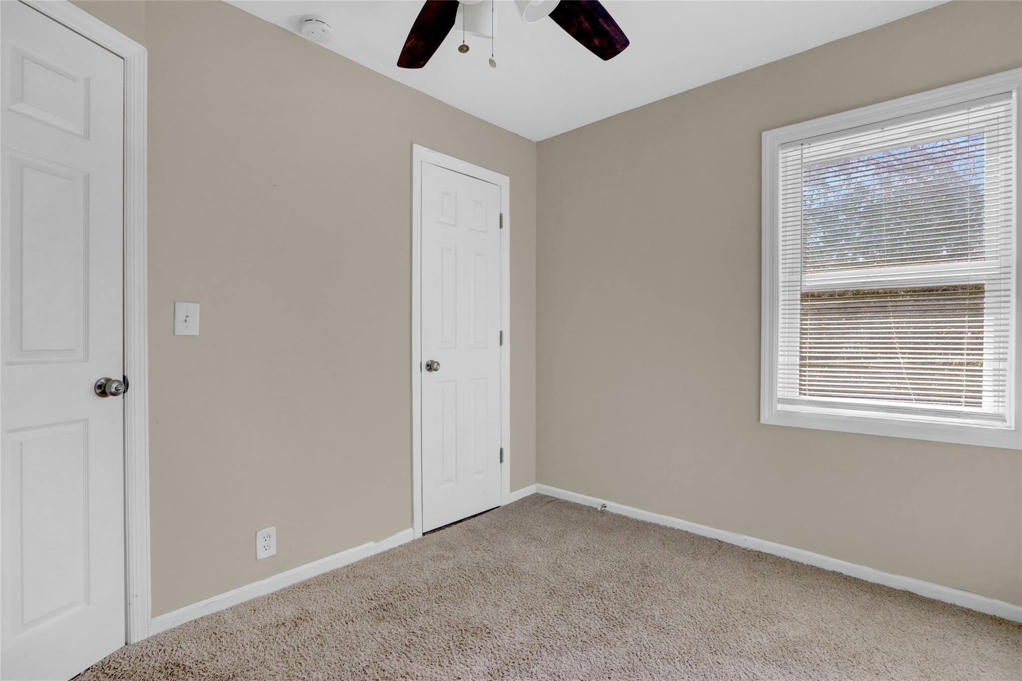 Single Family Mckinley  Suffolk County, NY 11951, MLS-834497-10