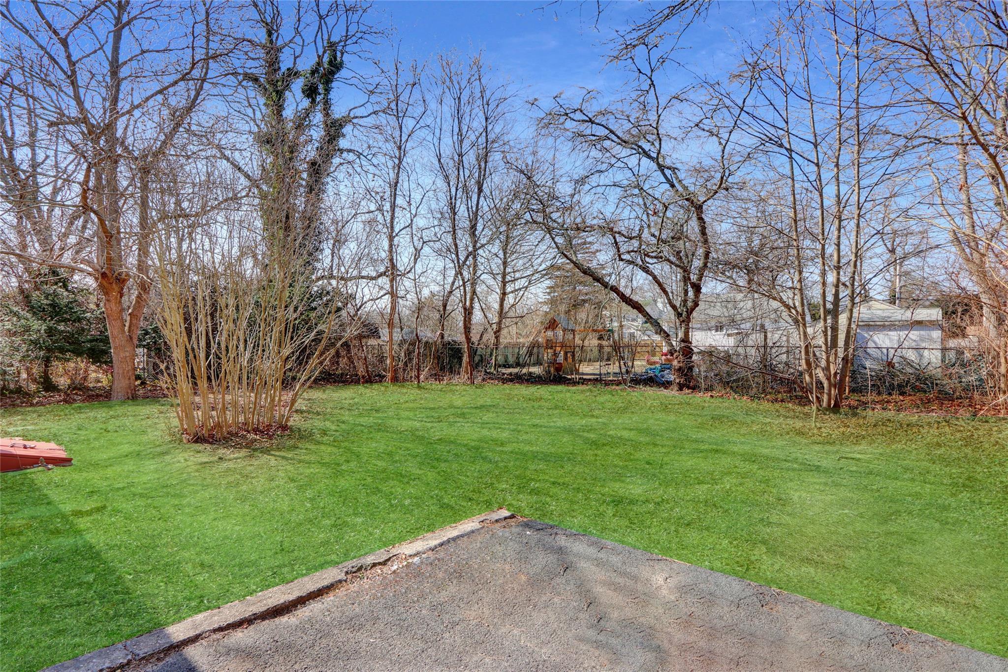 Single Family Mckinley  Suffolk County, NY 11951, MLS-834497-15