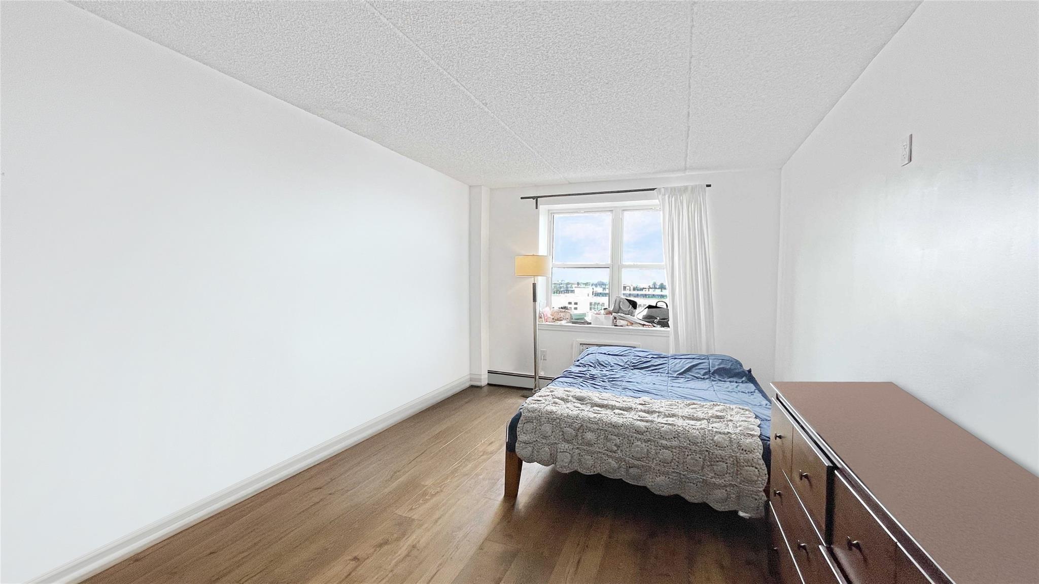 Condo Rockaway Beach  Queens, NY 11693, MLS-834553-11