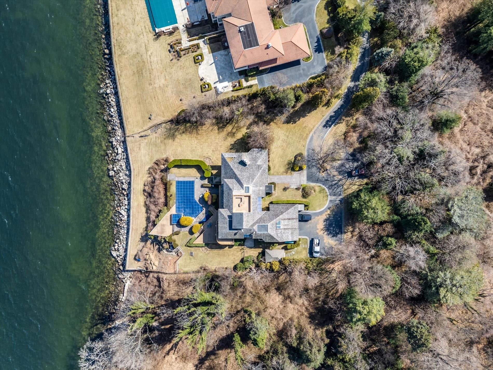 Single Family Gatsby  Nassau County, NY 11024, MLS-834557-35
