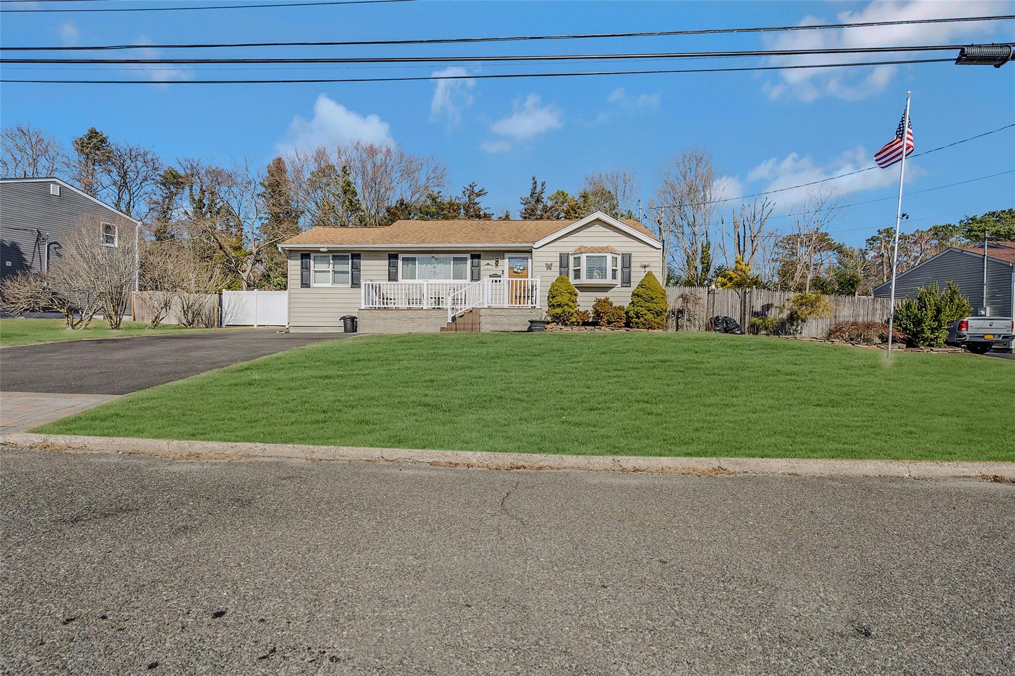Single Family Neptune  Suffolk County, NY 11772, MLS-834563-3