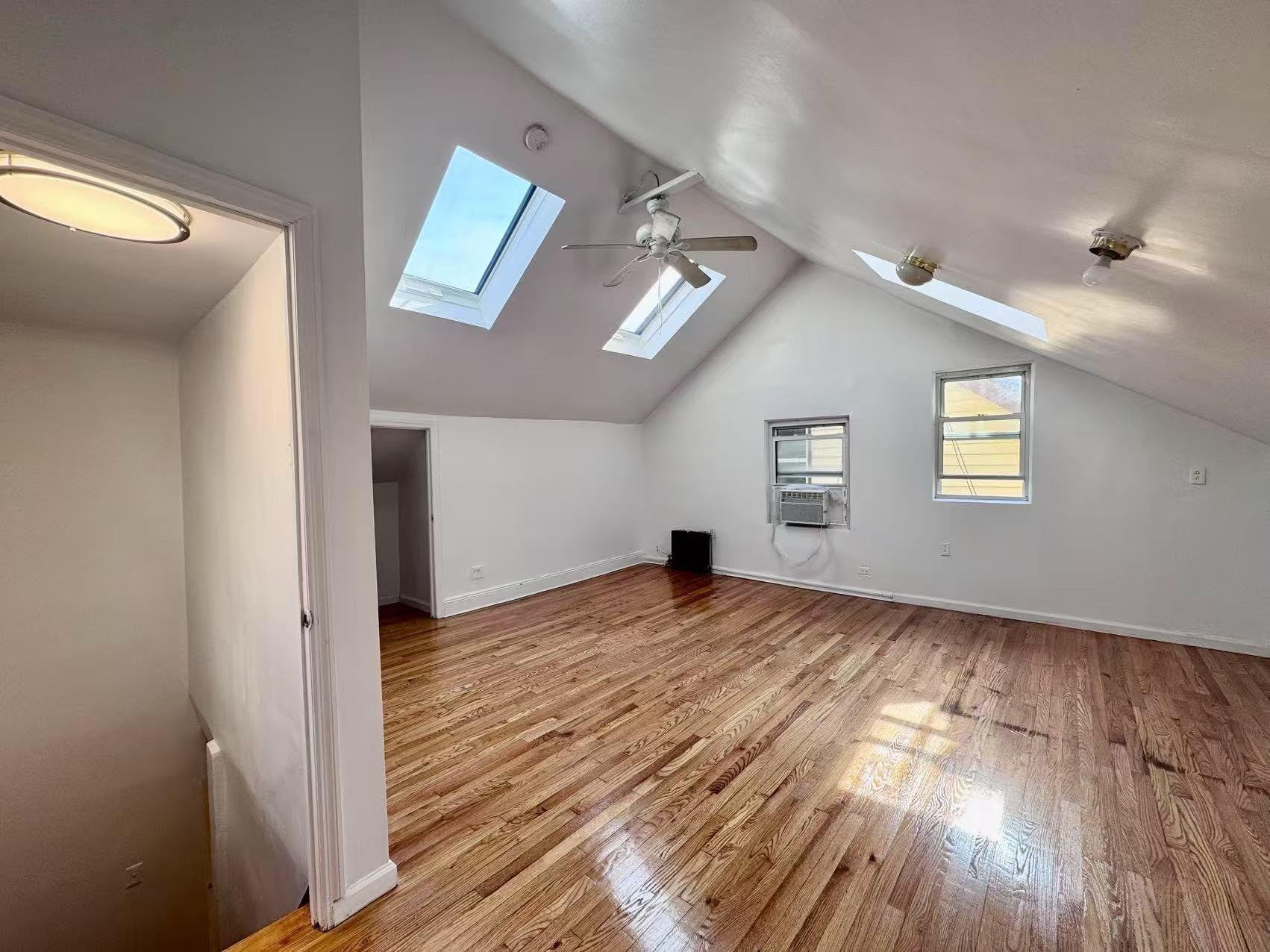 Single Family 42  Queens, NY 11373, MLS-834583-21