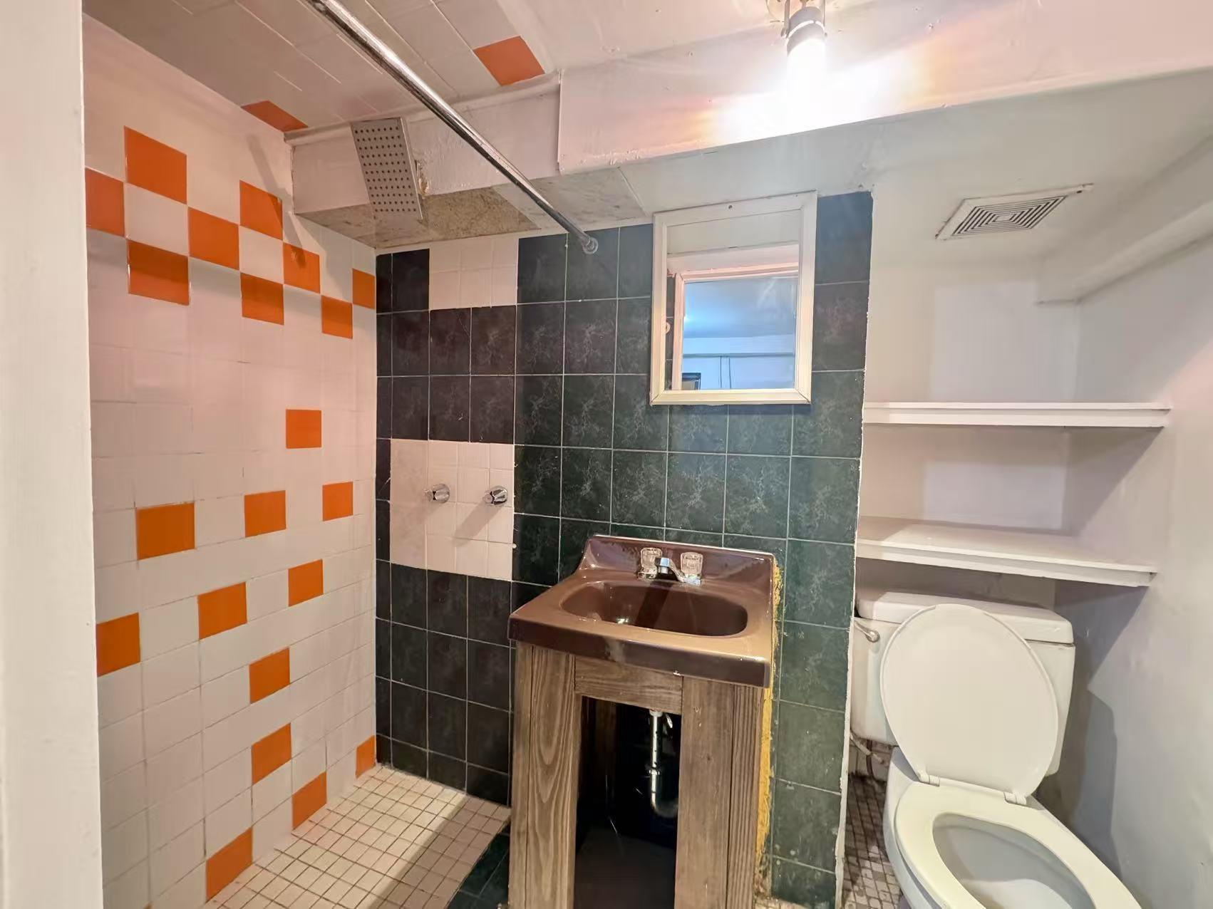 Single Family 42  Queens, NY 11373, MLS-834583-25
