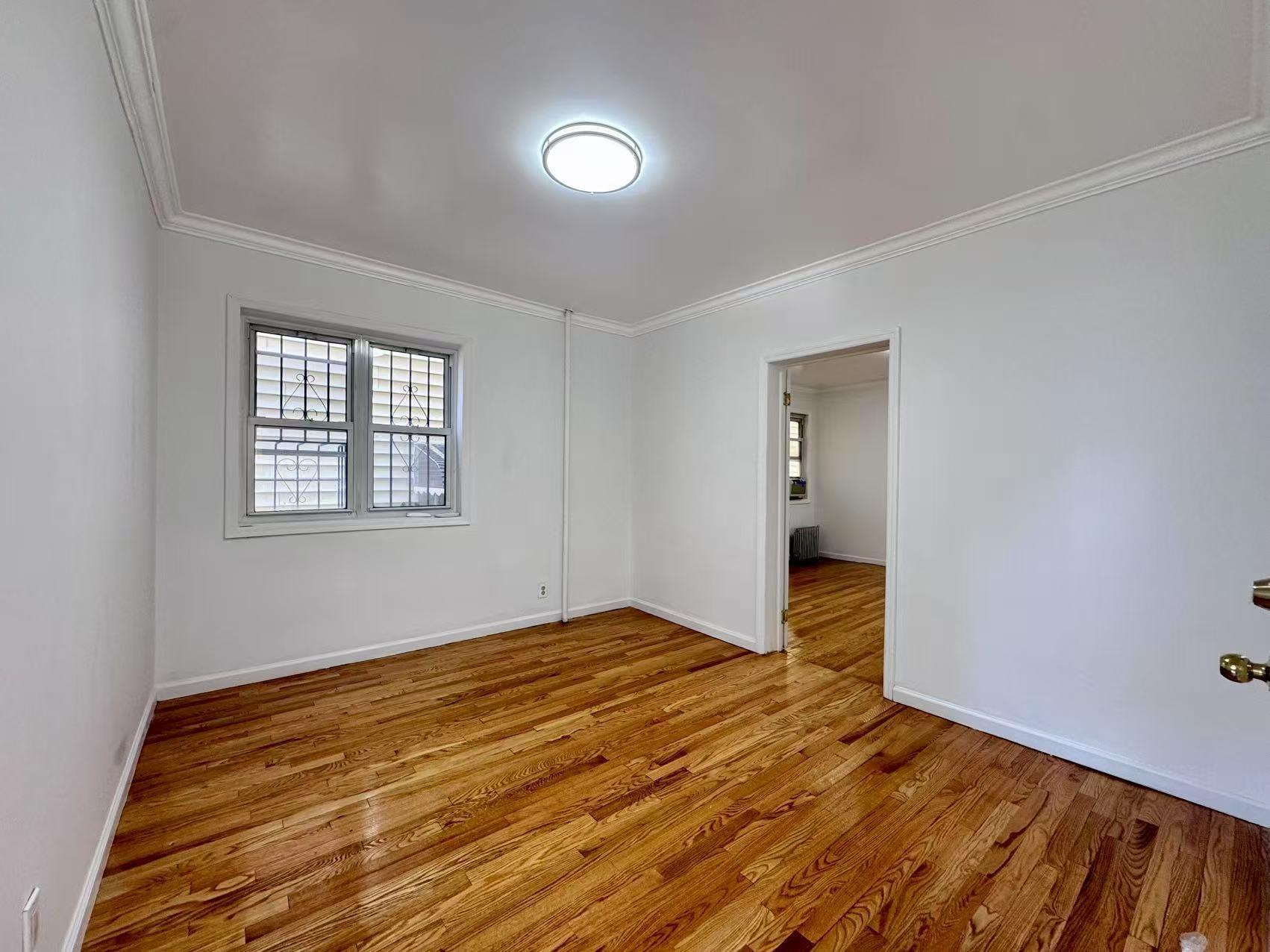 Single Family 42  Queens, NY 11373, MLS-834583-6