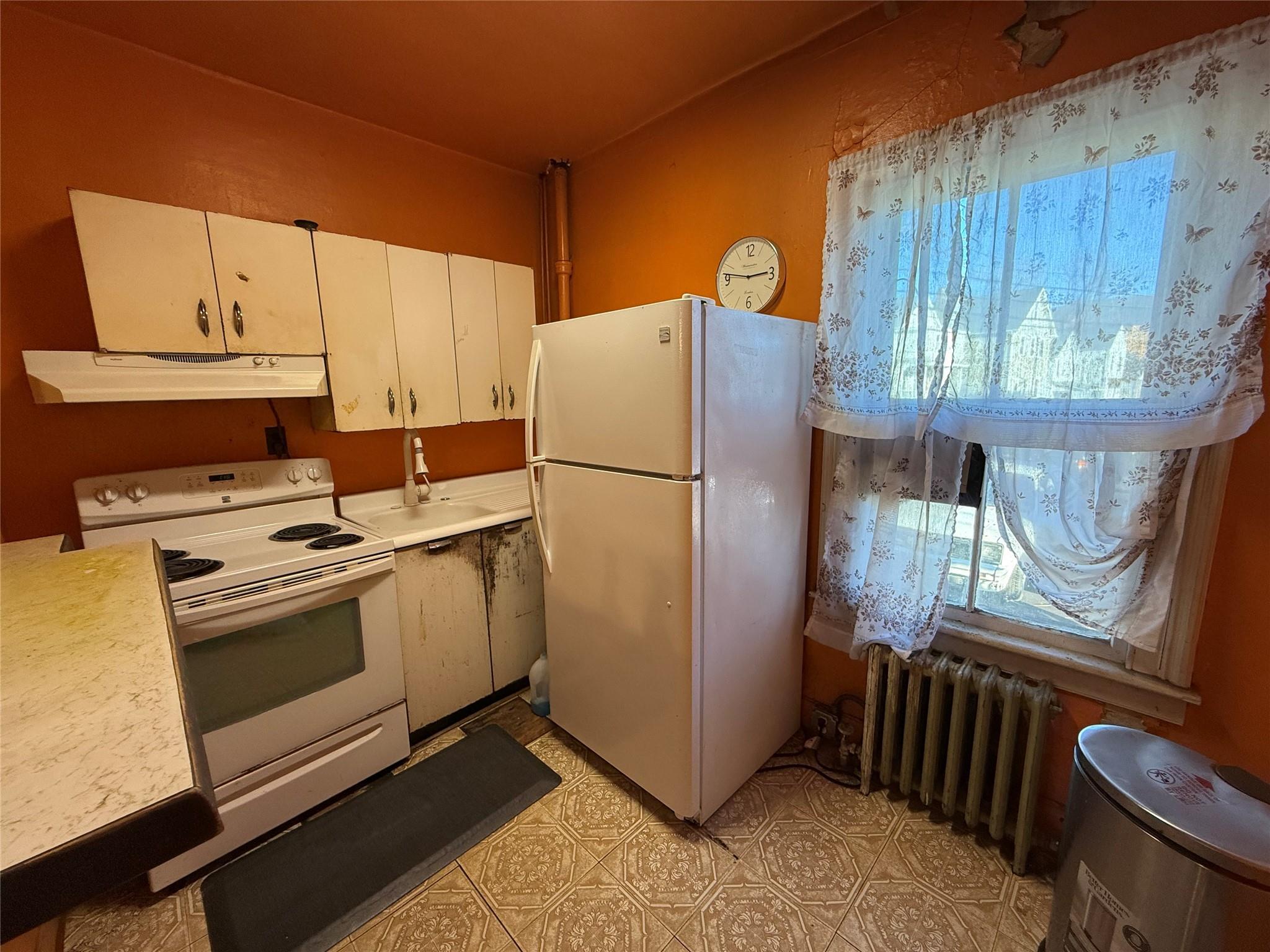 Single Family Verplanck  Dutchess County, NY 12508, MLS-834584-8