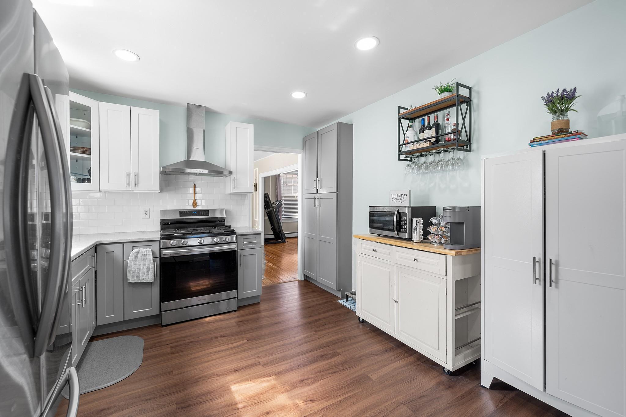 Single Family Westwood  Suffolk County, NY 11729, MLS-834653-10