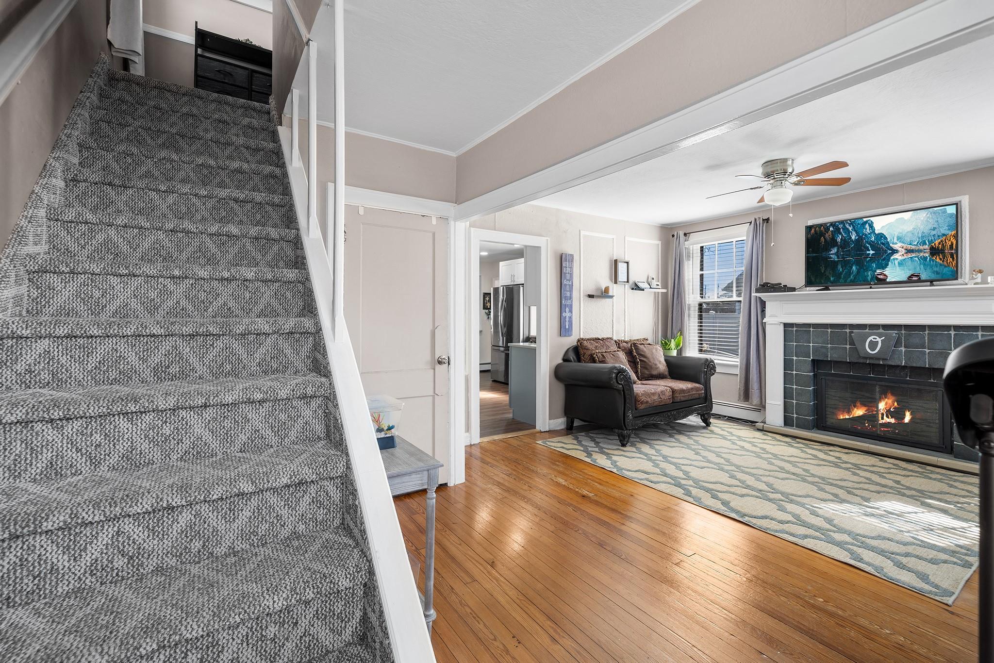 Single Family Westwood  Suffolk County, NY 11729, MLS-834653-7