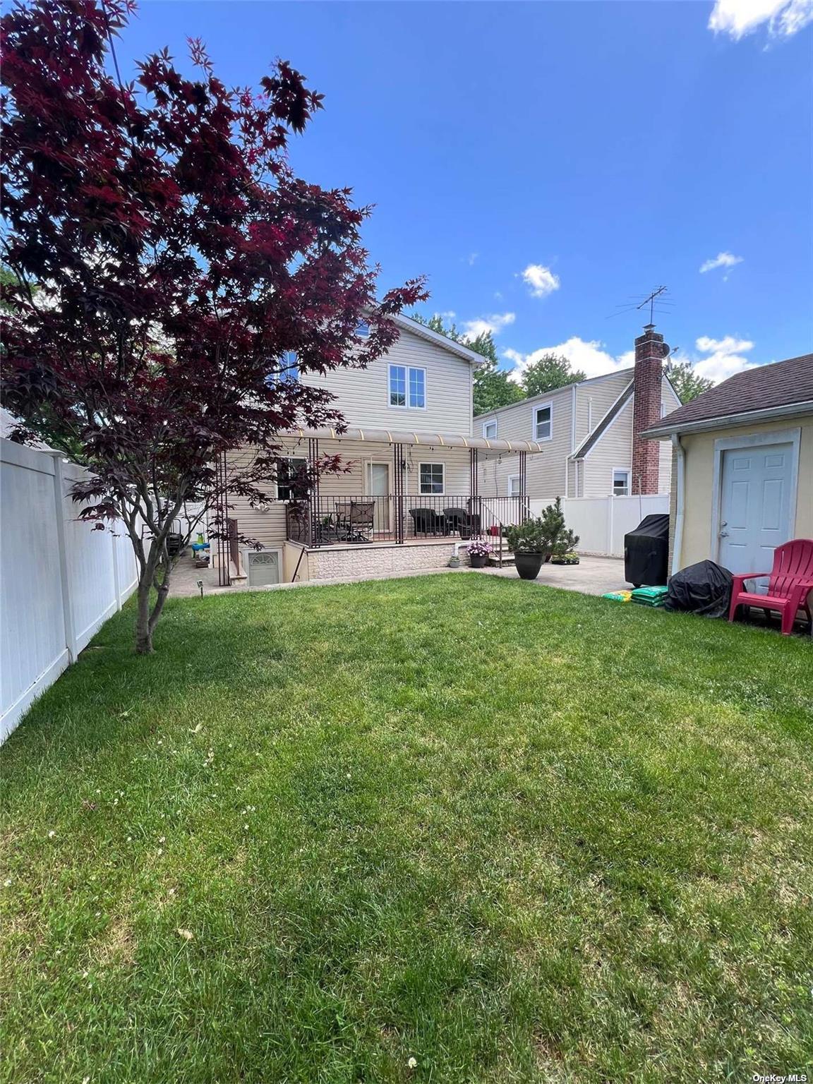 Single Family 261st Street  Queens, NY 11004, MLS-834694-19
