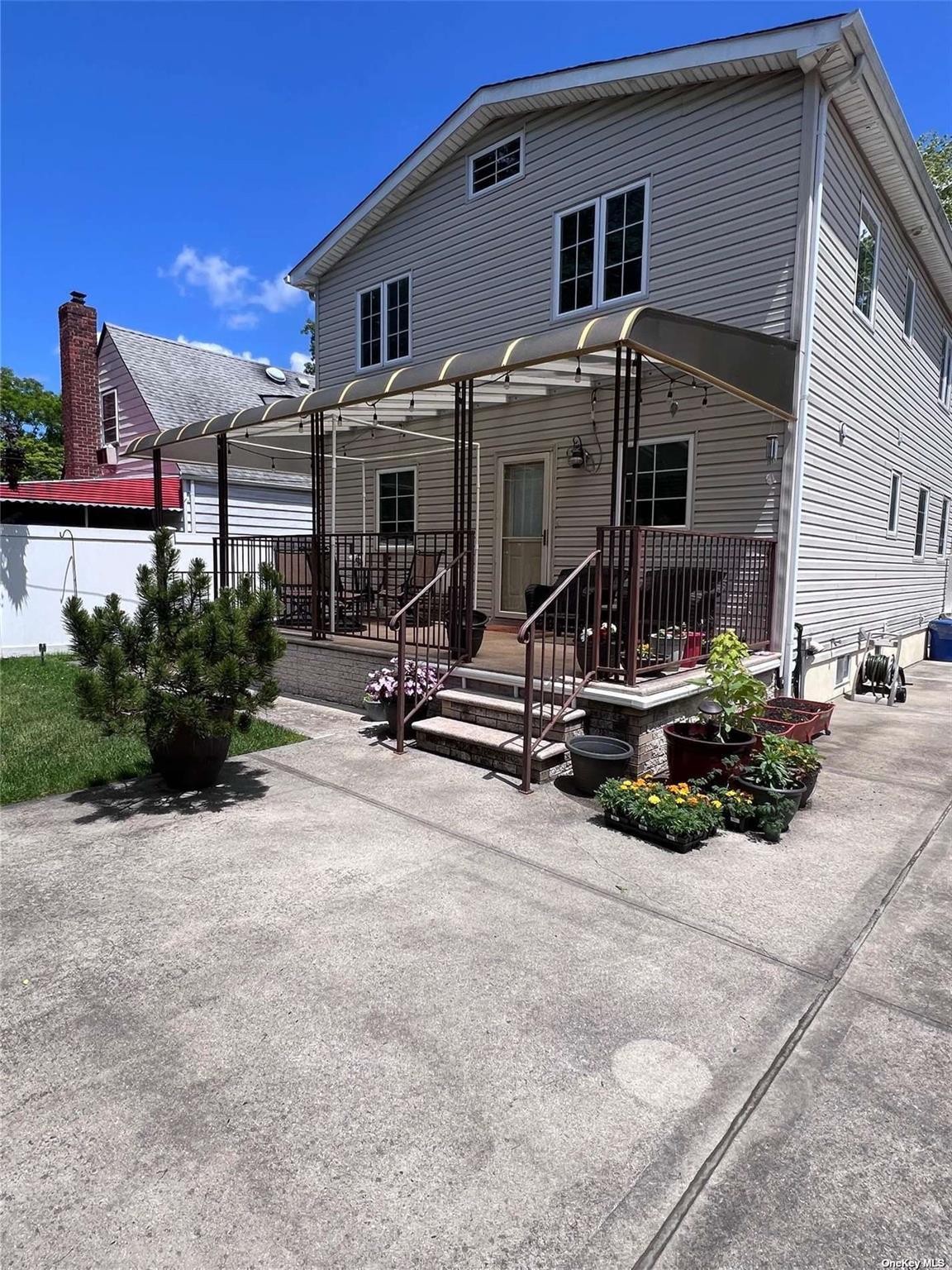 Single Family 261st Street  Queens, NY 11004, MLS-834694-21